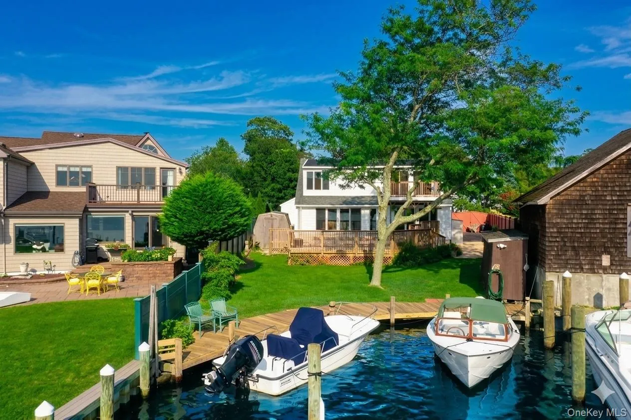 12 Bayview Avenue, Islip, NY, 3 Bedrooms Bedrooms, 6 Rooms Rooms,2 BathroomsBathrooms,Residential,For Rent,Bayview,0,1033491 12 Bayview Avenue, Islip, NY, 3 Bedrooms Bedrooms, 6 Rooms Rooms,2 BathroomsBathrooms,Residential,For Rent,Bayview,0,1033491