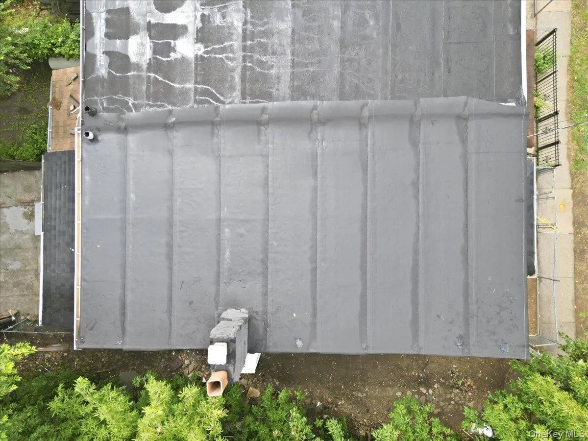 11829 154th Street, New York, NY, 3 Bedrooms Bedrooms, 8 Rooms Rooms,2 BathroomsBathrooms,Residential,For Rent,154th,0,1033492 11829 154th Street, New York, NY, 3 Bedrooms Bedrooms, 8 Rooms Rooms,2 BathroomsBathrooms,Residential,For Rent,154th,0,1033492
