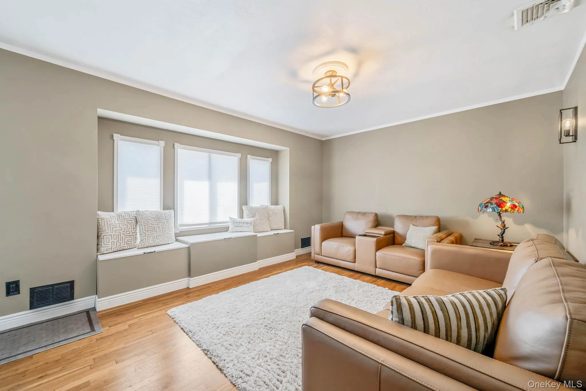 155 Howard Street, Brookhaven, NY, 3 Bedrooms Bedrooms, 7 Rooms Rooms,2 BathroomsBathrooms,Residential,For Rent,Howard,0,1033502 155 Howard Street, Brookhaven, NY, 3 Bedrooms Bedrooms, 7 Rooms Rooms,2 BathroomsBathrooms,Residential,For Rent,Howard,0,1033502