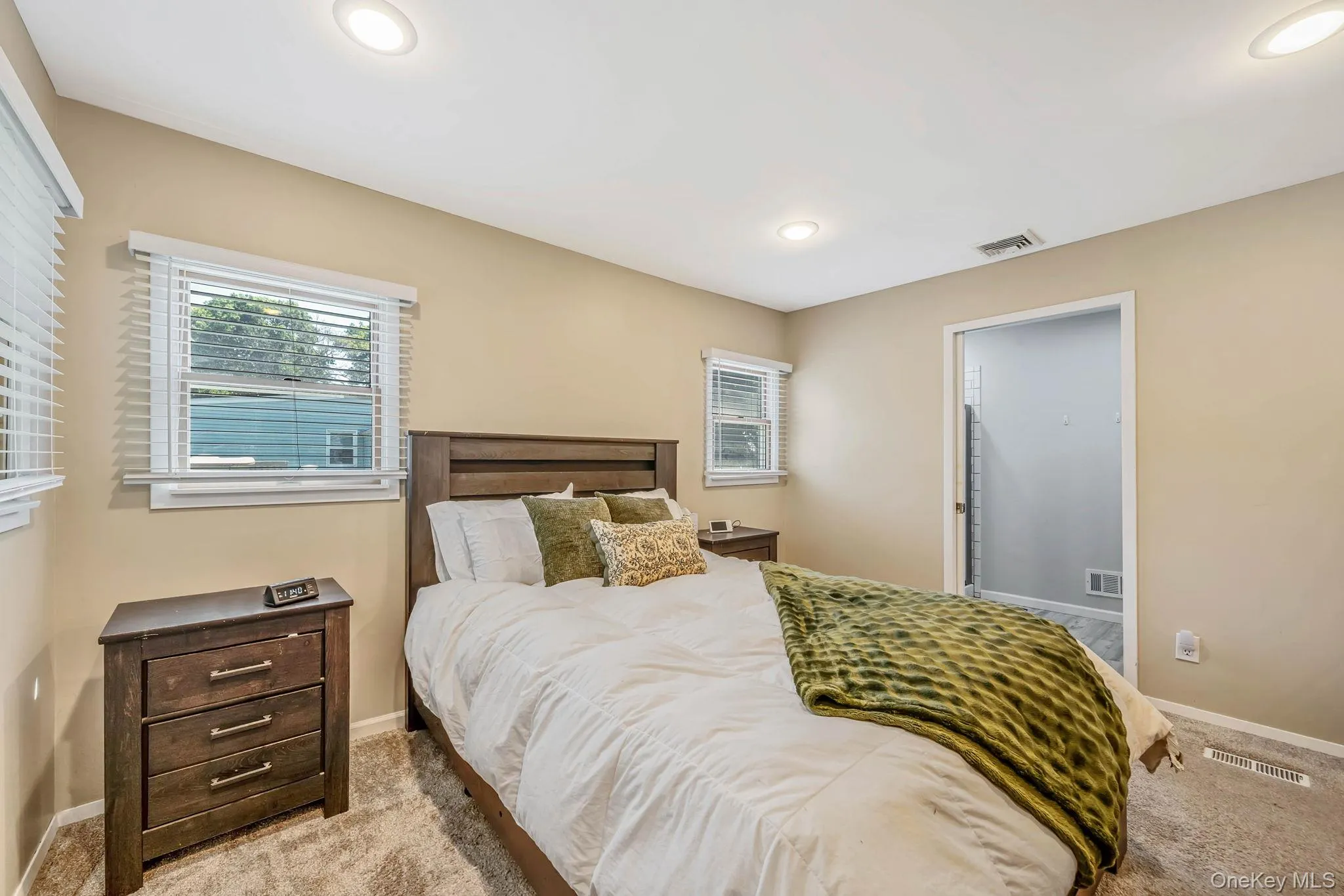 155 Howard Street, Brookhaven, NY, 3 Bedrooms Bedrooms, 7 Rooms Rooms,2 BathroomsBathrooms,Residential,For Rent,Howard,0,1033502 155 Howard Street, Brookhaven, NY, 3 Bedrooms Bedrooms, 7 Rooms Rooms,2 BathroomsBathrooms,Residential,For Rent,Howard,0,1033502