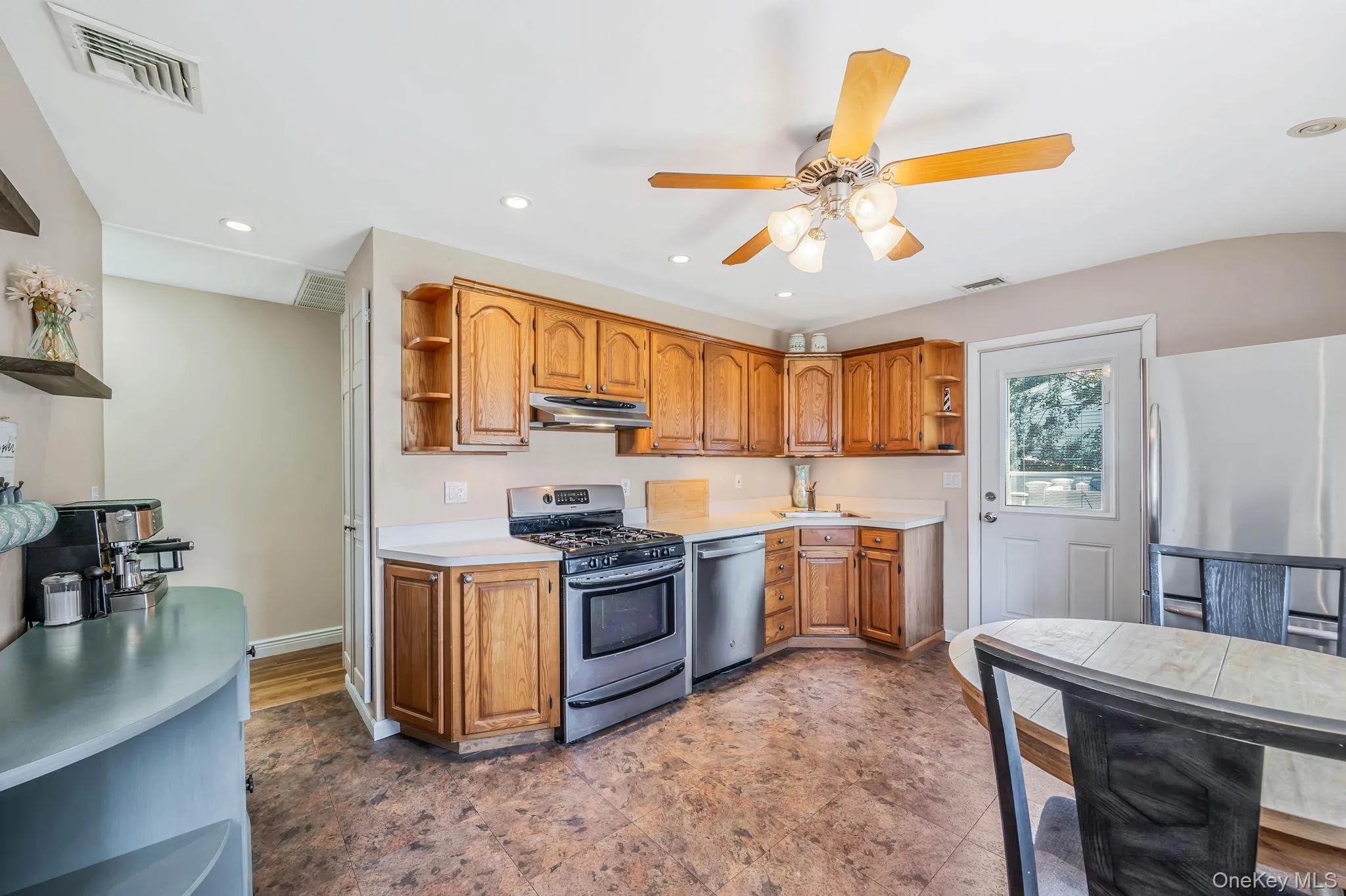 155 Howard Street, Brookhaven, NY, 3 Bedrooms Bedrooms, 7 Rooms Rooms,2 BathroomsBathrooms,Residential,For Rent,Howard,0,1033502 155 Howard Street, Brookhaven, NY, 3 Bedrooms Bedrooms, 7 Rooms Rooms,2 BathroomsBathrooms,Residential,For Rent,Howard,0,1033502