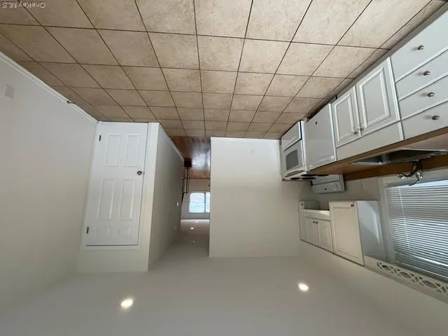 1 Inwood Road, North Hempstead, NY, 2 Bedrooms Bedrooms, 4 Rooms Rooms,1 BathroomBathrooms,Residential Lease,For Rent,Inwood,0,1033503 1 Inwood Road, North Hempstead, NY, 2 Bedrooms Bedrooms, 4 Rooms Rooms,1 BathroomBathrooms,Residential Lease,For Rent,Inwood,0,1033503