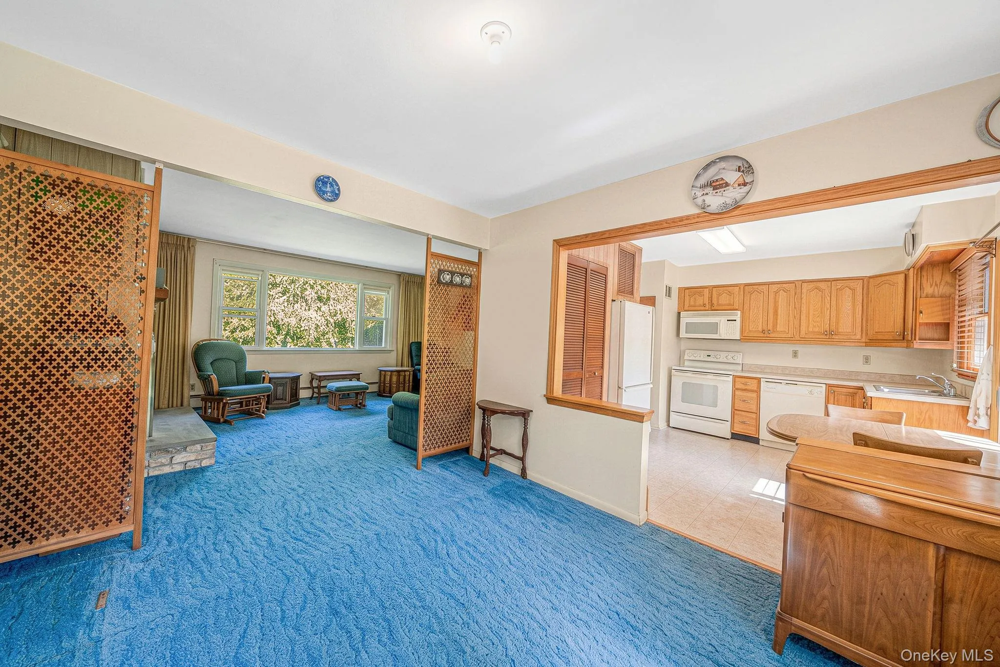 Hardwood under carpet!! Hardwood under carpet!!