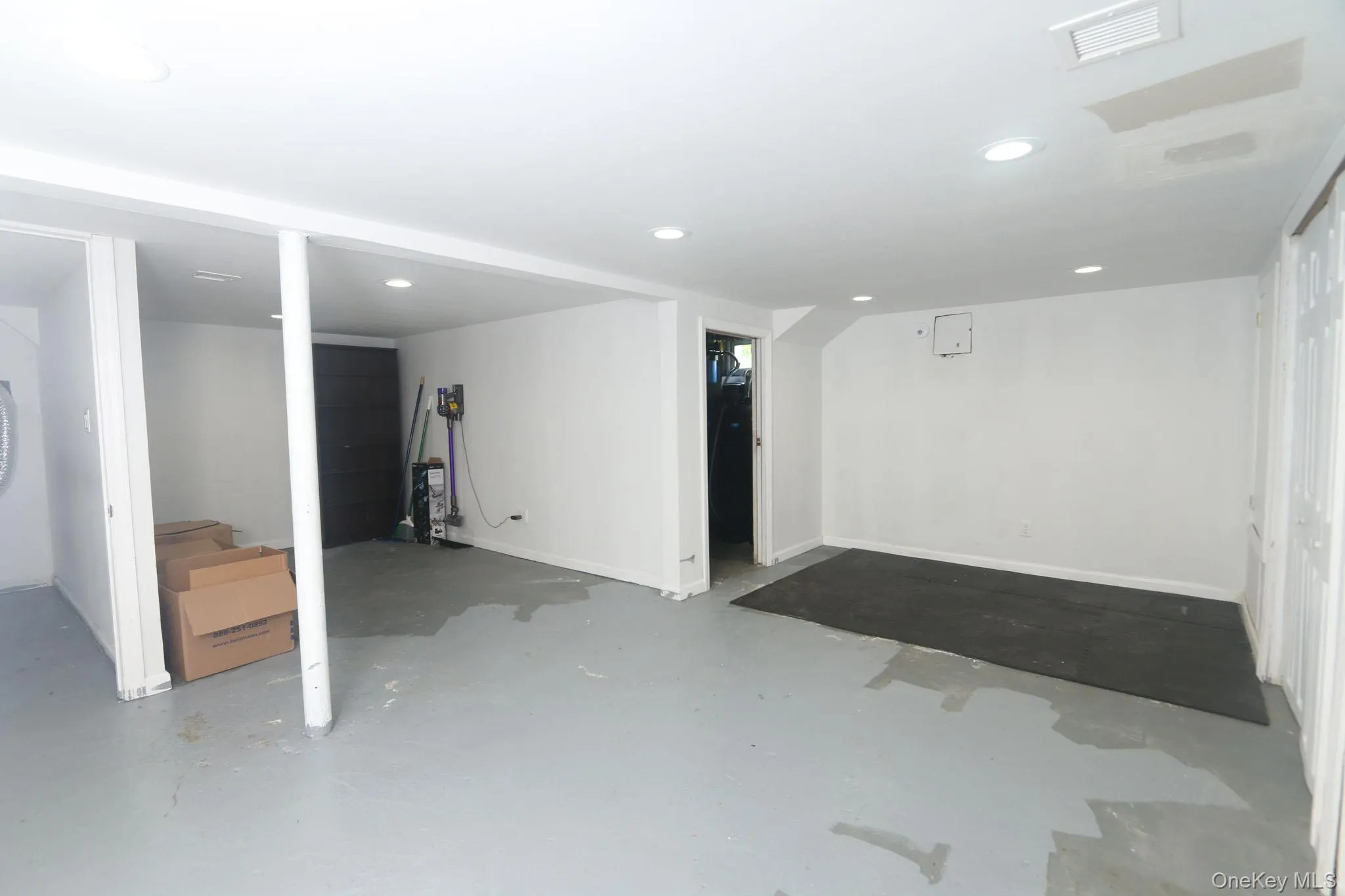 3260 Judith Lane, Hempstead, NY, 4 Bedrooms Bedrooms, 8 Rooms Rooms,3 BathroomsBathrooms,Residential,For Rent,Judith,0,1033509 3260 Judith Lane, Hempstead, NY, 4 Bedrooms Bedrooms, 8 Rooms Rooms,3 BathroomsBathrooms,Residential,For Rent,Judith,0,1033509