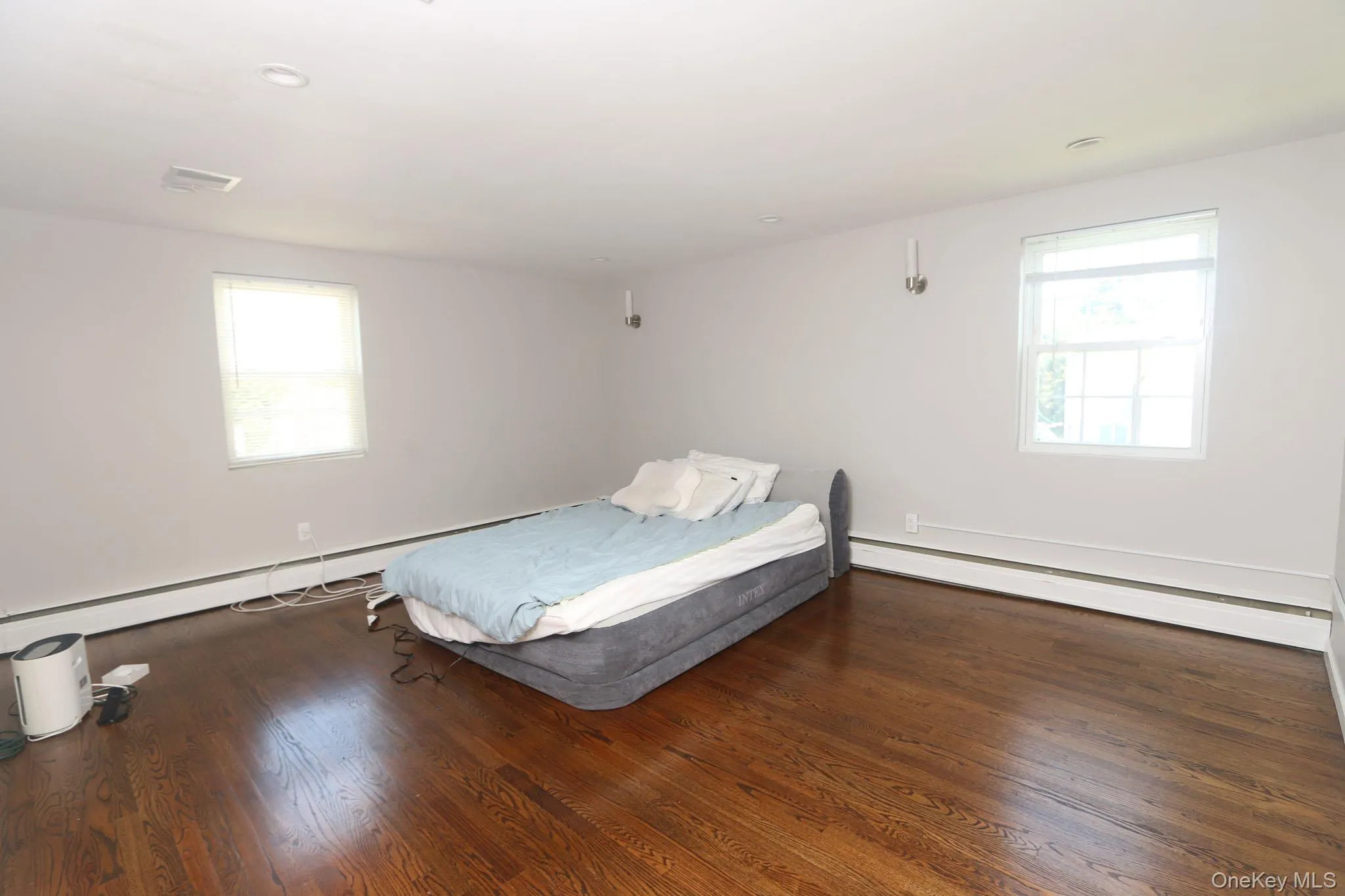3260 Judith Lane, Hempstead, NY, 4 Bedrooms Bedrooms, 8 Rooms Rooms,3 BathroomsBathrooms,Residential,For Rent,Judith,0,1033509 3260 Judith Lane, Hempstead, NY, 4 Bedrooms Bedrooms, 8 Rooms Rooms,3 BathroomsBathrooms,Residential,For Rent,Judith,0,1033509