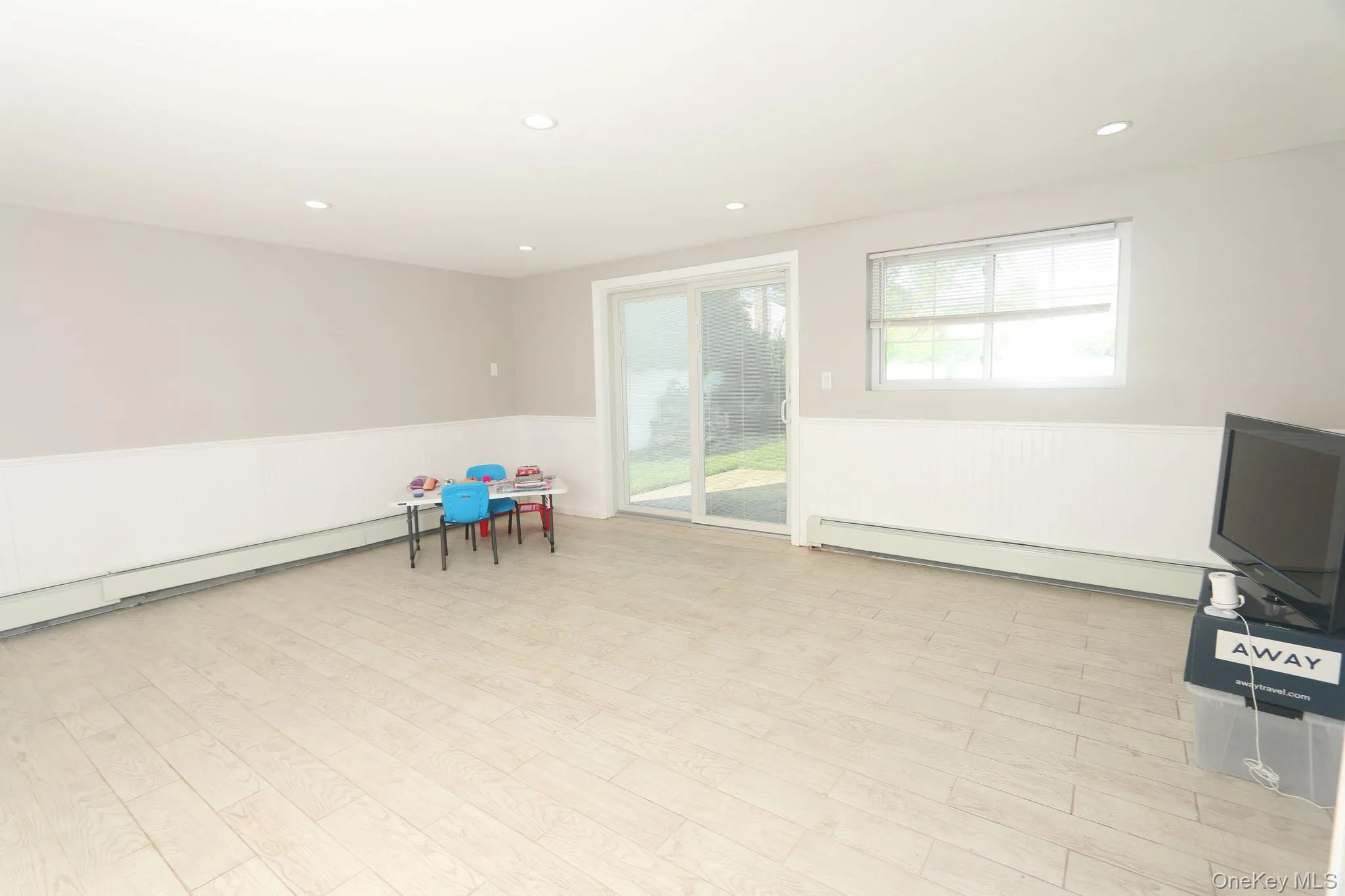 3260 Judith Lane, Hempstead, NY, 4 Bedrooms Bedrooms, 8 Rooms Rooms,3 BathroomsBathrooms,Residential,For Rent,Judith,0,1033509 3260 Judith Lane, Hempstead, NY, 4 Bedrooms Bedrooms, 8 Rooms Rooms,3 BathroomsBathrooms,Residential,For Rent,Judith,0,1033509