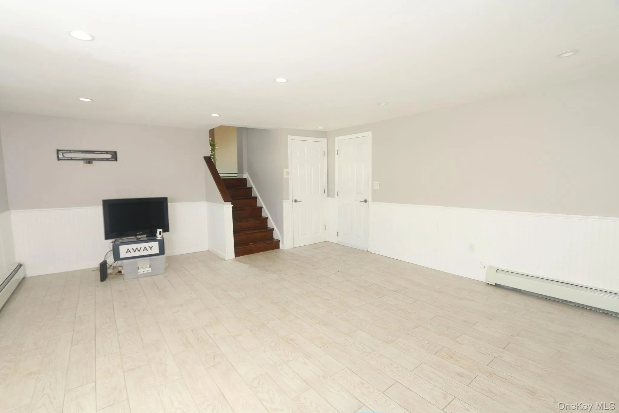 3260 Judith Lane, Hempstead, NY, 4 Bedrooms Bedrooms, 8 Rooms Rooms,3 BathroomsBathrooms,Residential,For Rent,Judith,0,1033509 3260 Judith Lane, Hempstead, NY, 4 Bedrooms Bedrooms, 8 Rooms Rooms,3 BathroomsBathrooms,Residential,For Rent,Judith,0,1033509