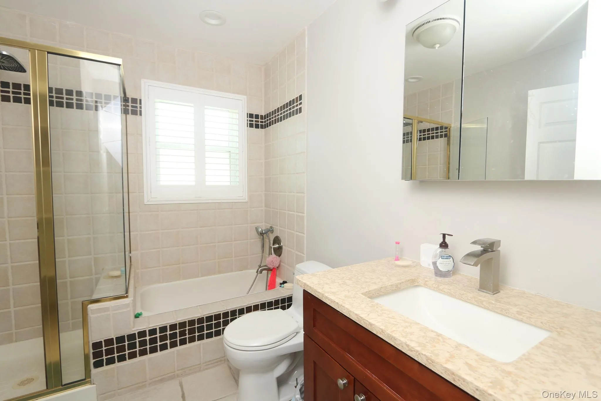 3260 Judith Lane, Hempstead, NY, 4 Bedrooms Bedrooms, 8 Rooms Rooms,3 BathroomsBathrooms,Residential,For Rent,Judith,0,1033509 3260 Judith Lane, Hempstead, NY, 4 Bedrooms Bedrooms, 8 Rooms Rooms,3 BathroomsBathrooms,Residential,For Rent,Judith,0,1033509
