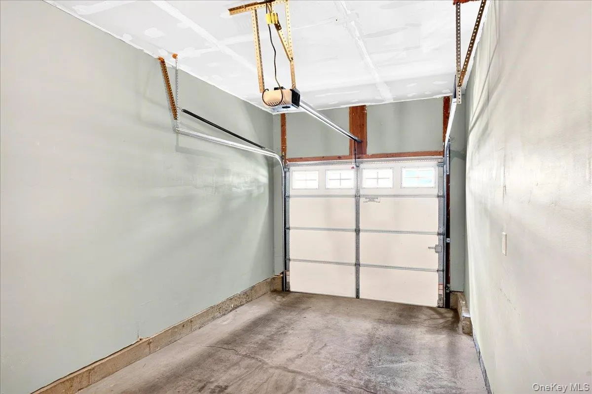 Garage Garage