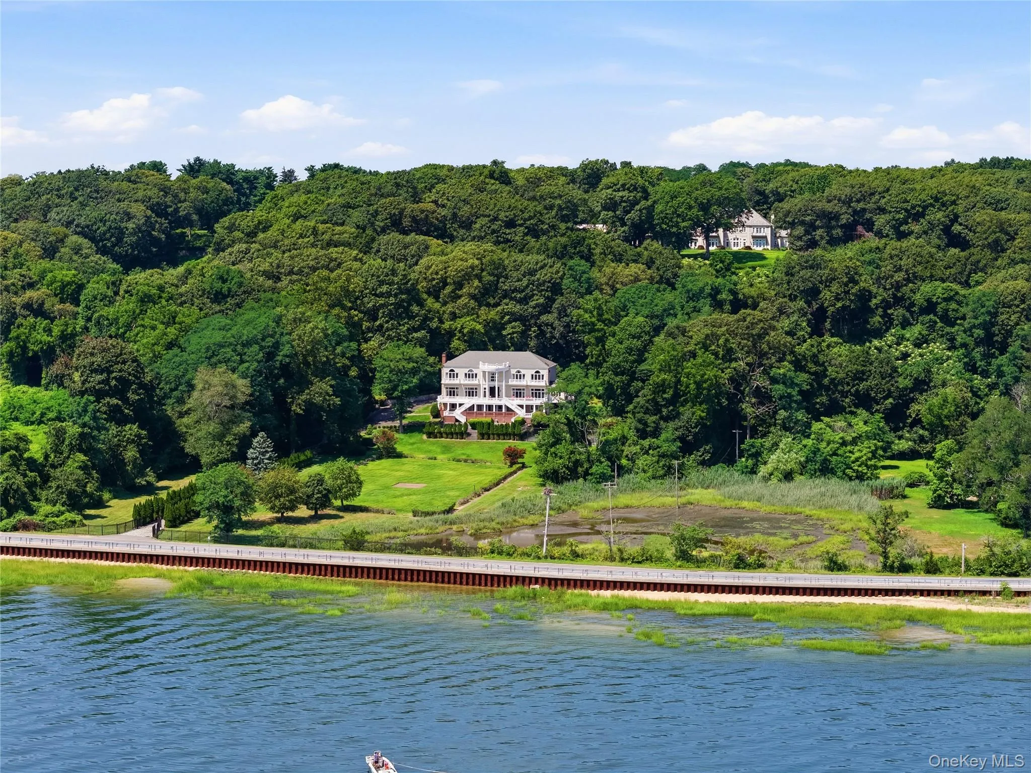 1007 Shore Road, Oyster Bay, NY, 8 Bedrooms Bedrooms, 19 Rooms Rooms,5 BathroomsBathrooms,Residential,For Rent,Shore,0,1033511 1007 Shore Road, Oyster Bay, NY, 8 Bedrooms Bedrooms, 19 Rooms Rooms,5 BathroomsBathrooms,Residential,For Rent,Shore,0,1033511