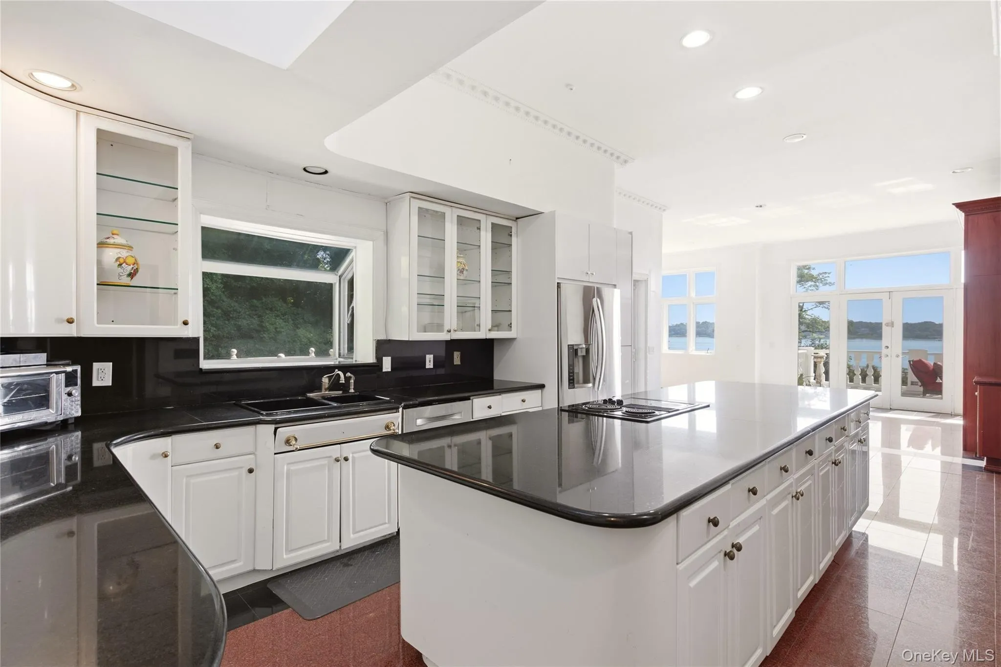 1007 Shore Road, Oyster Bay, NY, 8 Bedrooms Bedrooms, 19 Rooms Rooms,5 BathroomsBathrooms,Residential,For Rent,Shore,0,1033511 1007 Shore Road, Oyster Bay, NY, 8 Bedrooms Bedrooms, 19 Rooms Rooms,5 BathroomsBathrooms,Residential,For Rent,Shore,0,1033511