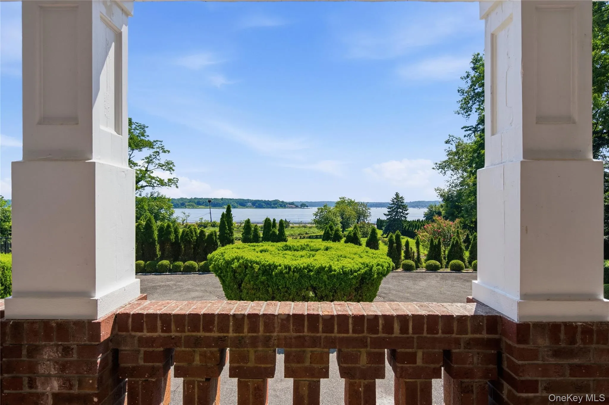 1007 Shore Road, Oyster Bay, NY, 8 Bedrooms Bedrooms, 19 Rooms Rooms,5 BathroomsBathrooms,Residential,For Rent,Shore,0,1033511 1007 Shore Road, Oyster Bay, NY, 8 Bedrooms Bedrooms, 19 Rooms Rooms,5 BathroomsBathrooms,Residential,For Rent,Shore,0,1033511