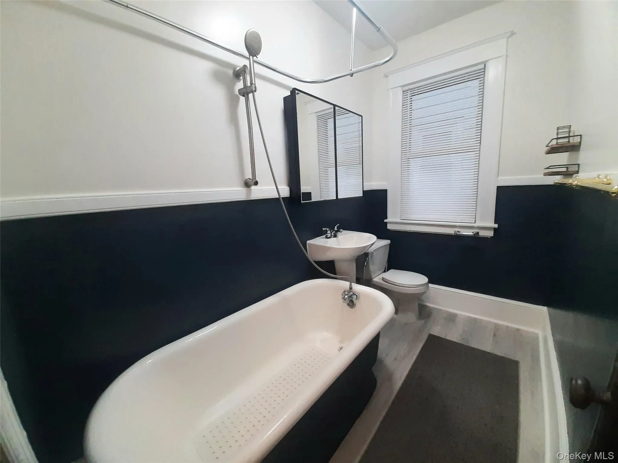 118 College Avenue, Poughkeepsie, NY, 3 Bedrooms Bedrooms, 7 Rooms Rooms,1 BathroomBathrooms,Residential,For Rent,College,0,1033518 118 College Avenue, Poughkeepsie, NY, 3 Bedrooms Bedrooms, 7 Rooms Rooms,1 BathroomBathrooms,Residential,For Rent,College,0,1033518
