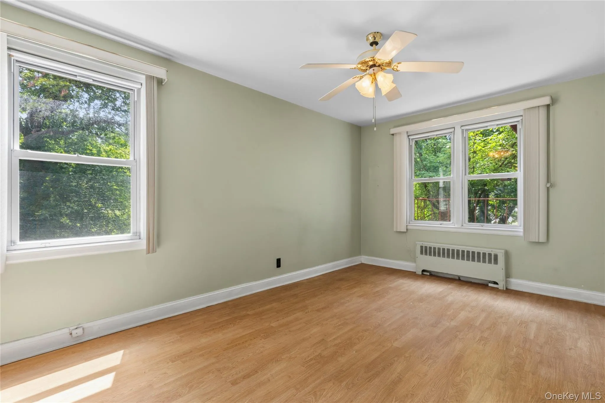 2 Winchester Avenue, Yonkers, NY, 1 Bedroom Bedrooms, 4 Rooms Rooms,1 BathroomBathrooms,Residential,For Rent,Winchester,0,1033521 2 Winchester Avenue, Yonkers, NY, 1 Bedroom Bedrooms, 4 Rooms Rooms,1 BathroomBathrooms,Residential,For Rent,Winchester,0,1033521