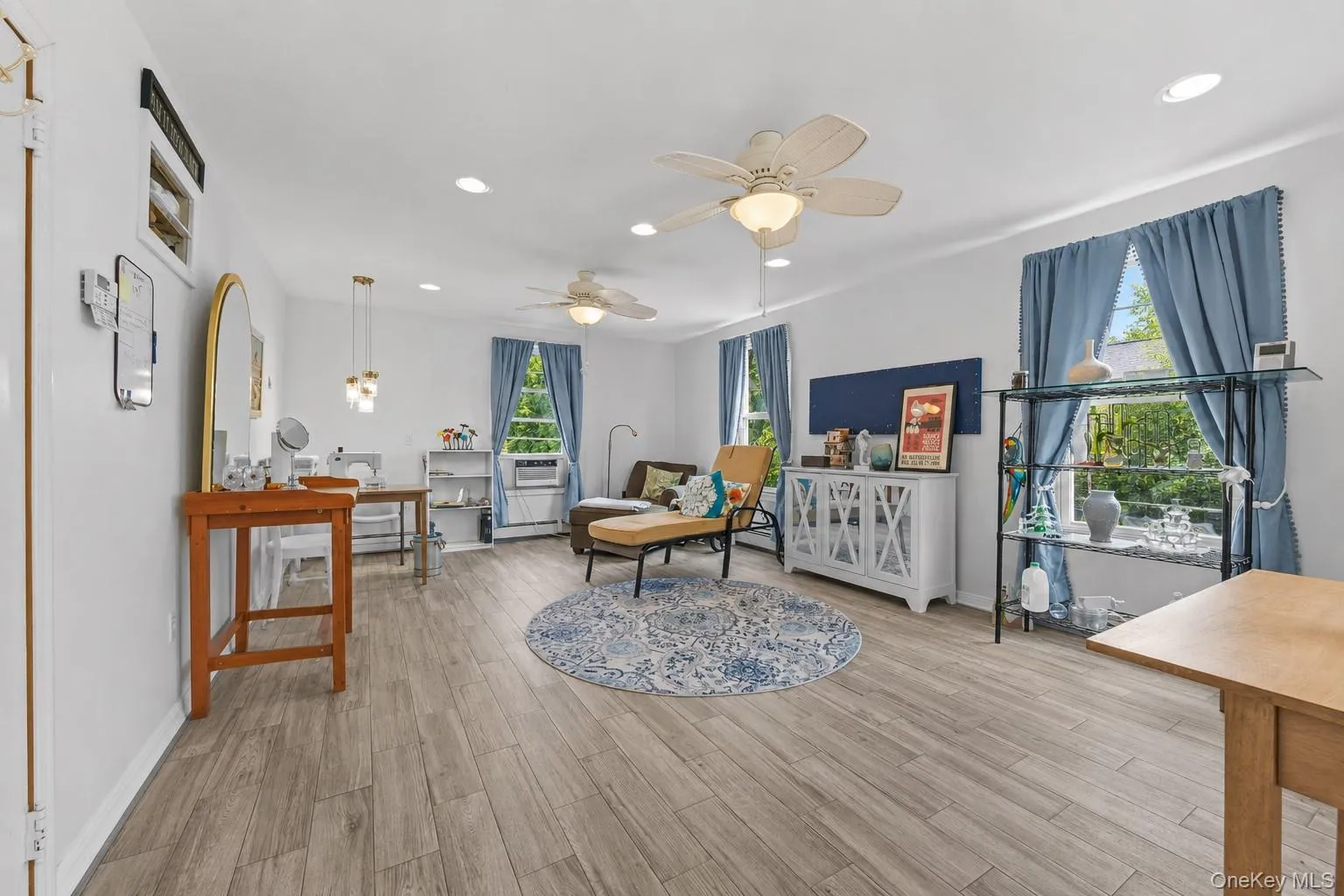 190 Beach 137th Street, New York, NY, 7 Bedrooms Bedrooms, 16 Rooms Rooms,3 BathroomsBathrooms,Residential,For Rent,Beach 137th,0,1033528 190 Beach 137th Street, New York, NY, 7 Bedrooms Bedrooms, 16 Rooms Rooms,3 BathroomsBathrooms,Residential,For Rent,Beach 137th,0,1033528