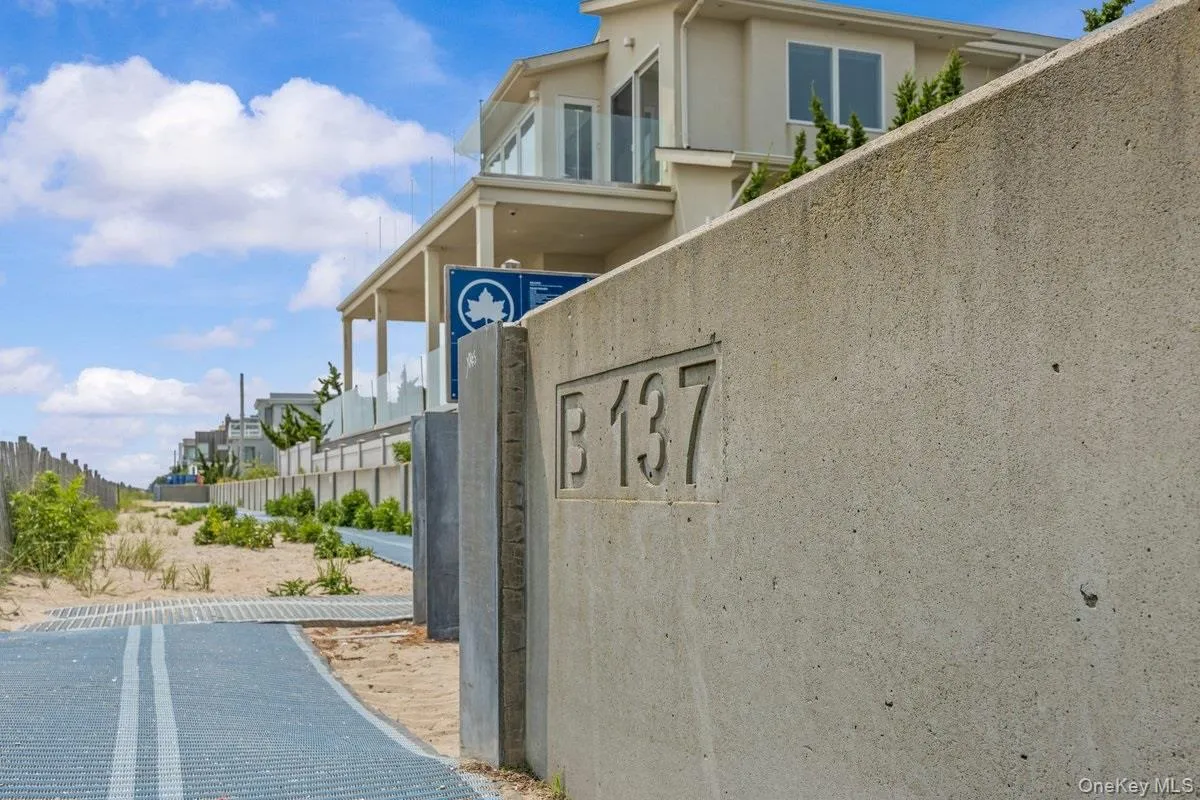 190 Beach 137th Street, New York, NY, 7 Bedrooms Bedrooms, 16 Rooms Rooms,3 BathroomsBathrooms,Residential,For Rent,Beach 137th,0,1033528 190 Beach 137th Street, New York, NY, 7 Bedrooms Bedrooms, 16 Rooms Rooms,3 BathroomsBathrooms,Residential,For Rent,Beach 137th,0,1033528