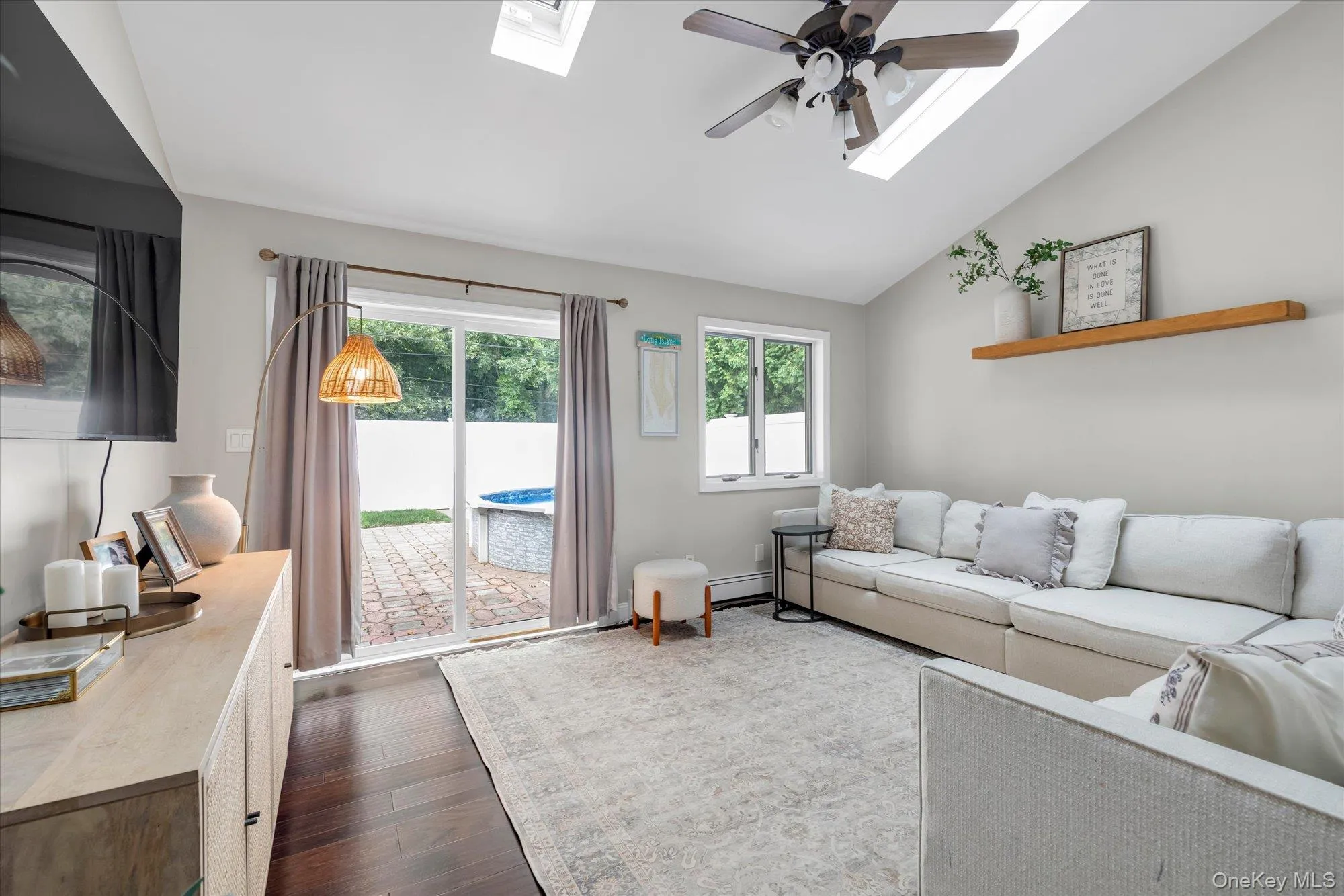 161 Friends Lane, Hempstead, NY, 4 Bedrooms Bedrooms, 7 Rooms Rooms,2 BathroomsBathrooms,Residential,For Rent,Friends,0,1033529 161 Friends Lane, Hempstead, NY, 4 Bedrooms Bedrooms, 7 Rooms Rooms,2 BathroomsBathrooms,Residential,For Rent,Friends,0,1033529