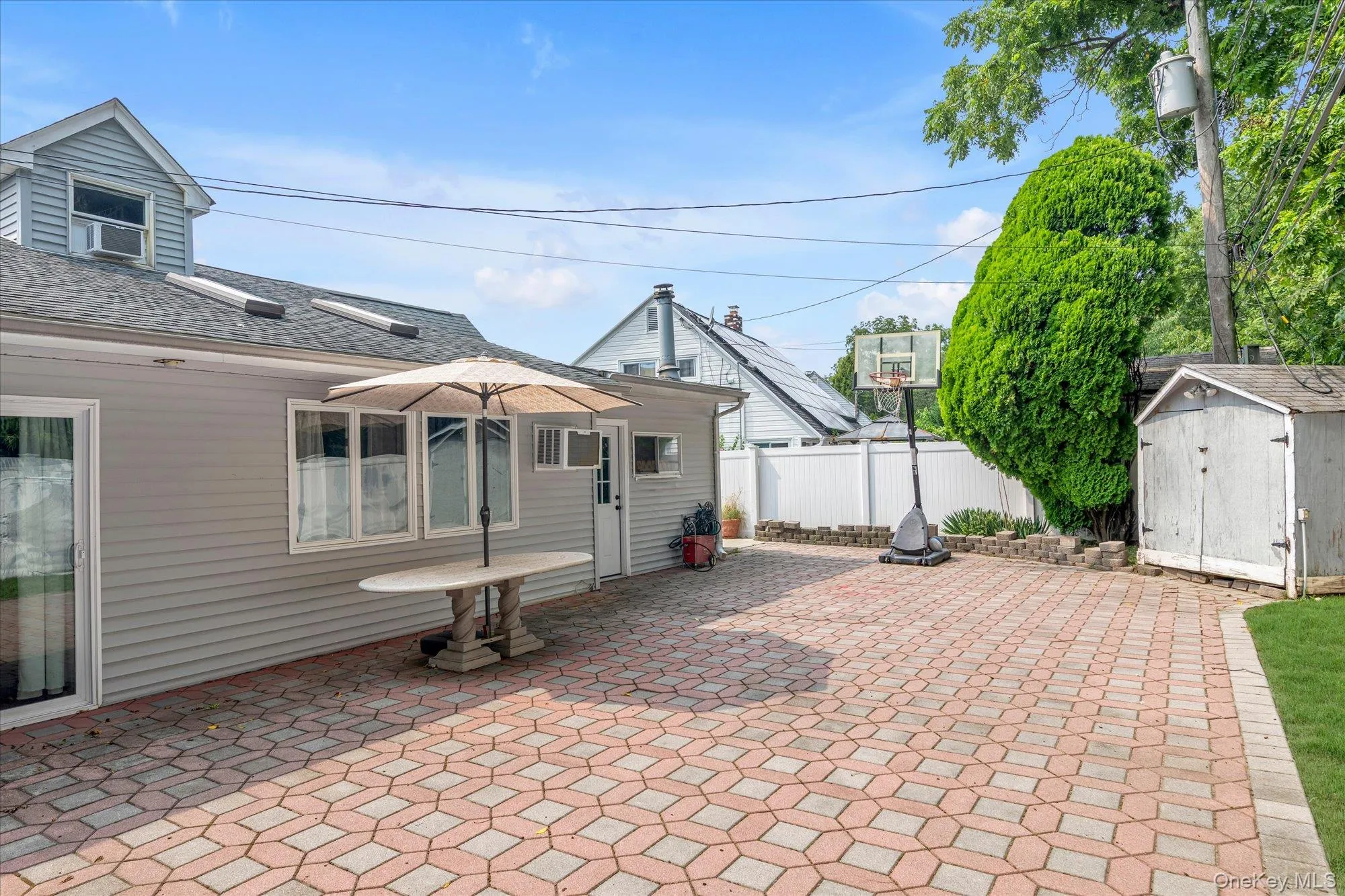 161 Friends Lane, Hempstead, NY, 4 Bedrooms Bedrooms, 7 Rooms Rooms,2 BathroomsBathrooms,Residential,For Rent,Friends,0,1033529 161 Friends Lane, Hempstead, NY, 4 Bedrooms Bedrooms, 7 Rooms Rooms,2 BathroomsBathrooms,Residential,For Rent,Friends,0,1033529