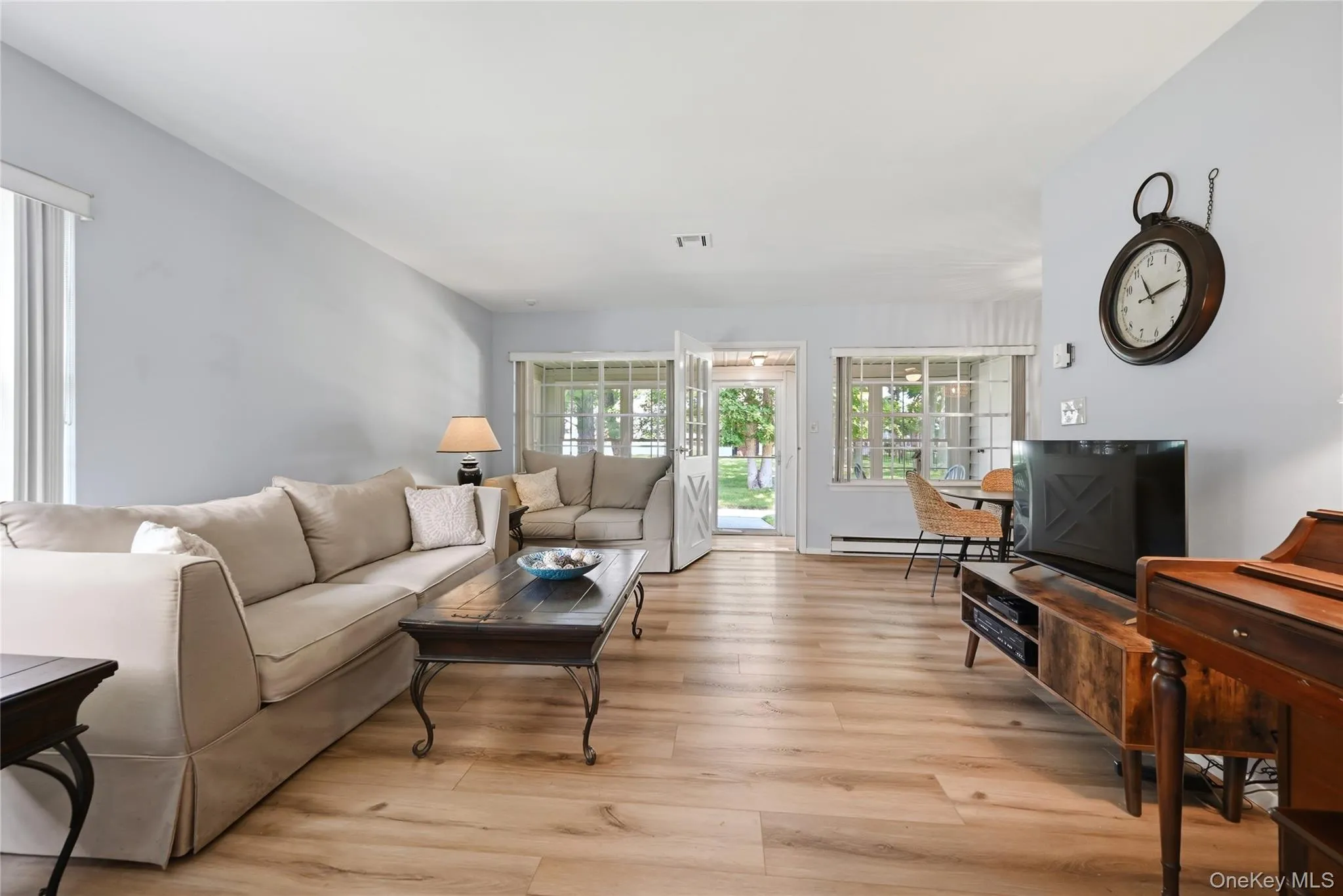 232 Blackpool Court, Brookhaven, NY, 2 Bedrooms Bedrooms, 5 Rooms Rooms,1 BathroomBathrooms,Residential,For Rent,Blackpool,0,1033530 232 Blackpool Court, Brookhaven, NY, 2 Bedrooms Bedrooms, 5 Rooms Rooms,1 BathroomBathrooms,Residential,For Rent,Blackpool,0,1033530