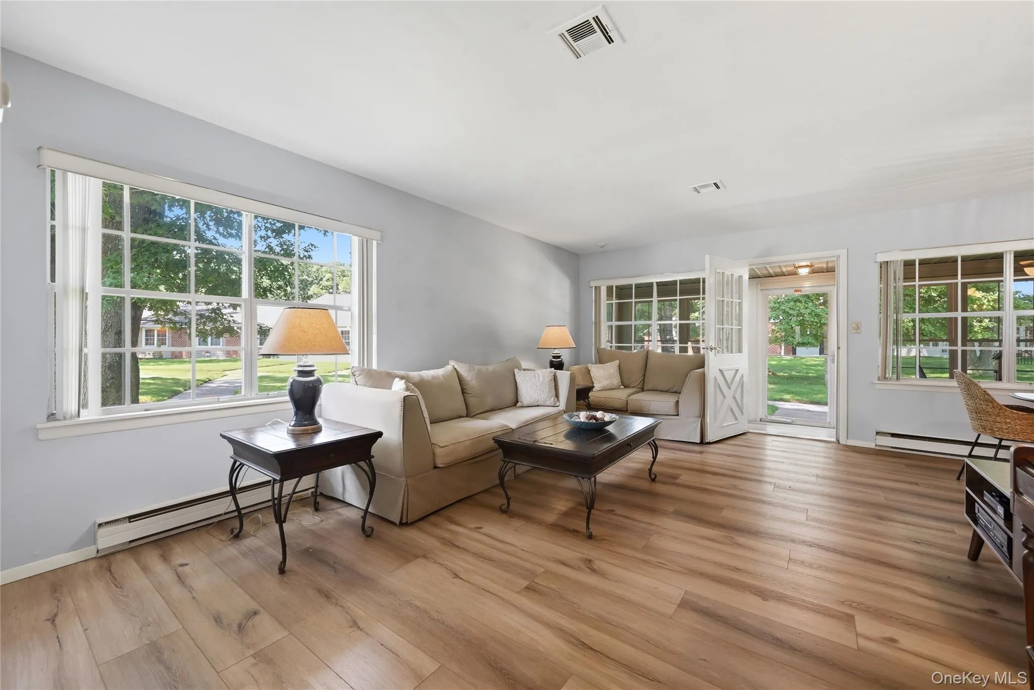 232 Blackpool Court, Brookhaven, NY, 2 Bedrooms Bedrooms, 5 Rooms Rooms,1 BathroomBathrooms,Residential,For Rent,Blackpool,0,1033530 232 Blackpool Court, Brookhaven, NY, 2 Bedrooms Bedrooms, 5 Rooms Rooms,1 BathroomBathrooms,Residential,For Rent,Blackpool,0,1033530