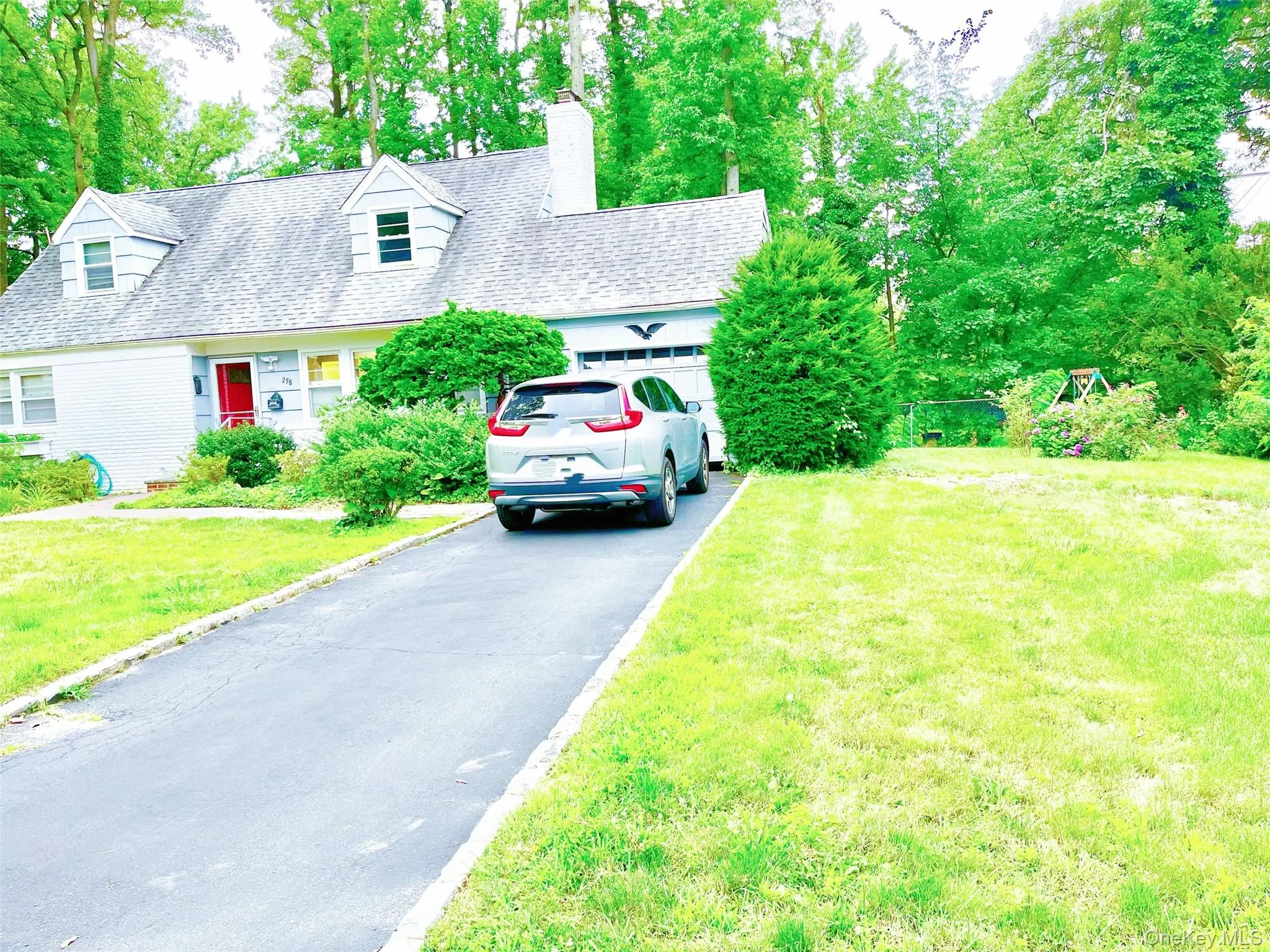 258 Steamboat Road, North Hempstead, NY, 4 Bedrooms Bedrooms, 6 Rooms Rooms,2 BathroomsBathrooms,Residential,For Rent,Steamboat,0,1033531 258 Steamboat Road, North Hempstead, NY, 4 Bedrooms Bedrooms, 6 Rooms Rooms,2 BathroomsBathrooms,Residential,For Rent,Steamboat,0,1033531