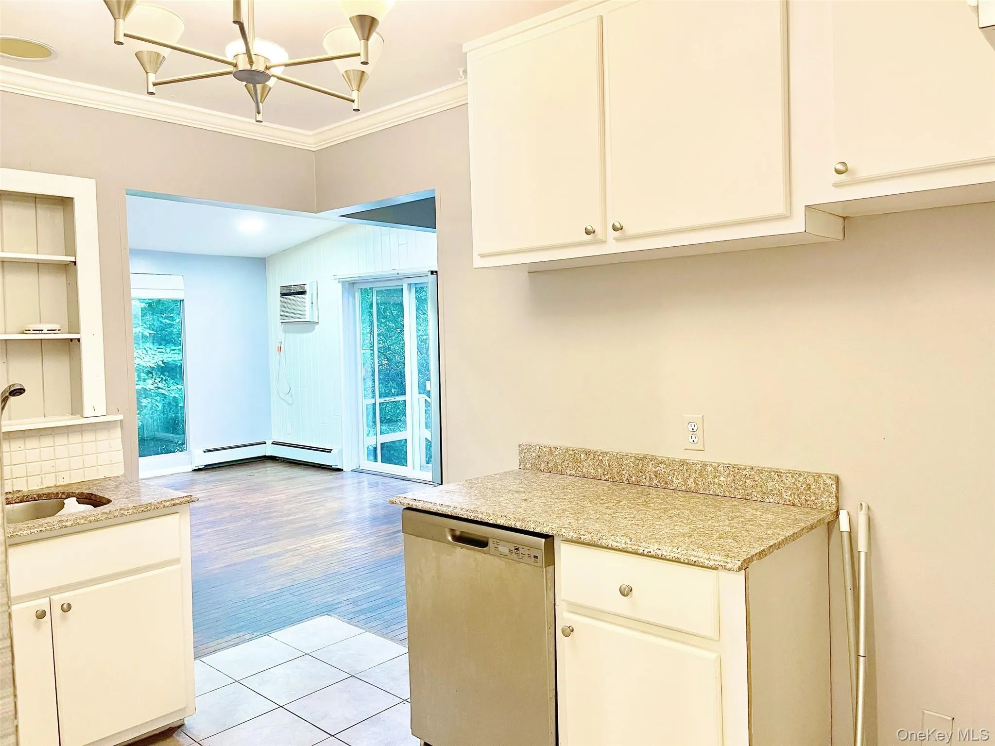 258 Steamboat Road, North Hempstead, NY, 4 Bedrooms Bedrooms, 6 Rooms Rooms,2 BathroomsBathrooms,Residential,For Rent,Steamboat,0,1033531 258 Steamboat Road, North Hempstead, NY, 4 Bedrooms Bedrooms, 6 Rooms Rooms,2 BathroomsBathrooms,Residential,For Rent,Steamboat,0,1033531