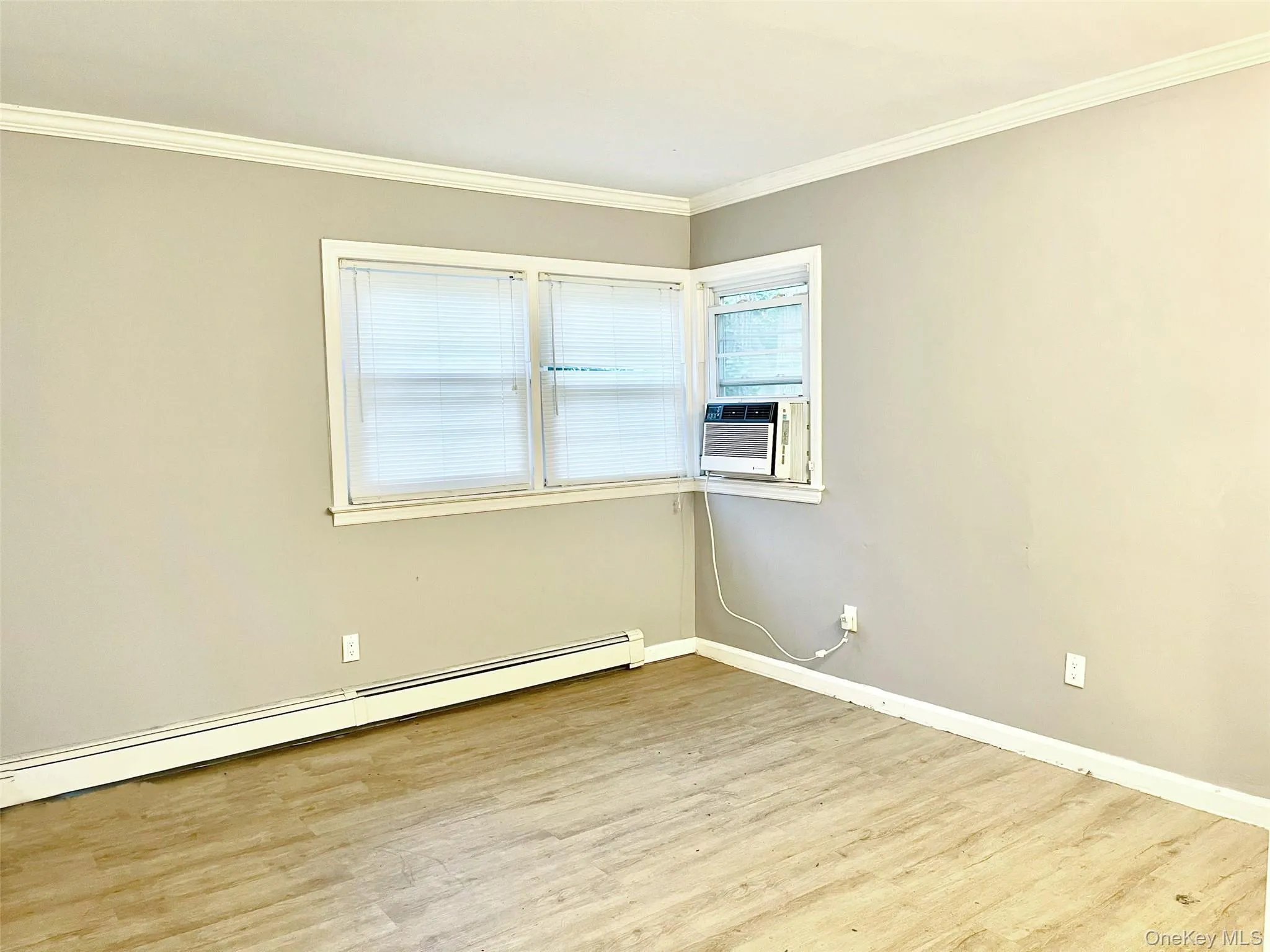 258 Steamboat Road, North Hempstead, NY, 4 Bedrooms Bedrooms, 6 Rooms Rooms,2 BathroomsBathrooms,Residential,For Rent,Steamboat,0,1033531 258 Steamboat Road, North Hempstead, NY, 4 Bedrooms Bedrooms, 6 Rooms Rooms,2 BathroomsBathrooms,Residential,For Rent,Steamboat,0,1033531