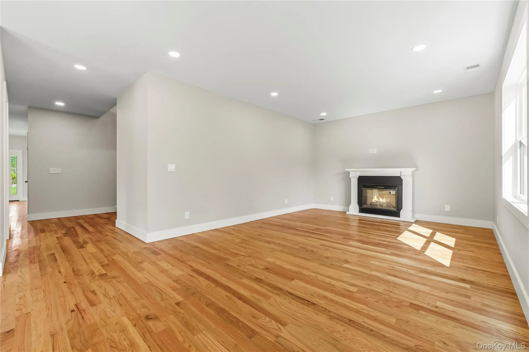 9 Bills Lane, Marlboro, NY, 4 Bedrooms Bedrooms, 11 Rooms Rooms,2 BathroomsBathrooms,Residential,For Rent,Bills,0,1033538 9 Bills Lane, Marlboro, NY, 4 Bedrooms Bedrooms, 11 Rooms Rooms,2 BathroomsBathrooms,Residential,For Rent,Bills,0,1033538