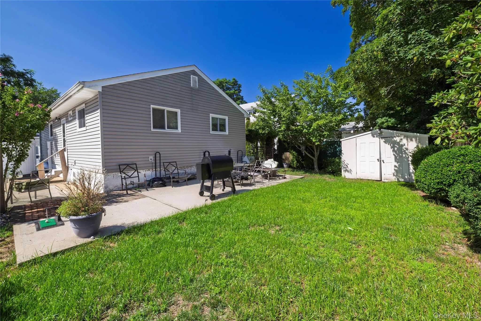 37 Hickory Road, Oyster Bay, NY, 3 Bedrooms Bedrooms, 8 Rooms Rooms,2 BathroomsBathrooms,Residential Lease,For Rent,Hickory,0,1033539 37 Hickory Road, Oyster Bay, NY, 3 Bedrooms Bedrooms, 8 Rooms Rooms,2 BathroomsBathrooms,Residential Lease,For Rent,Hickory,0,1033539