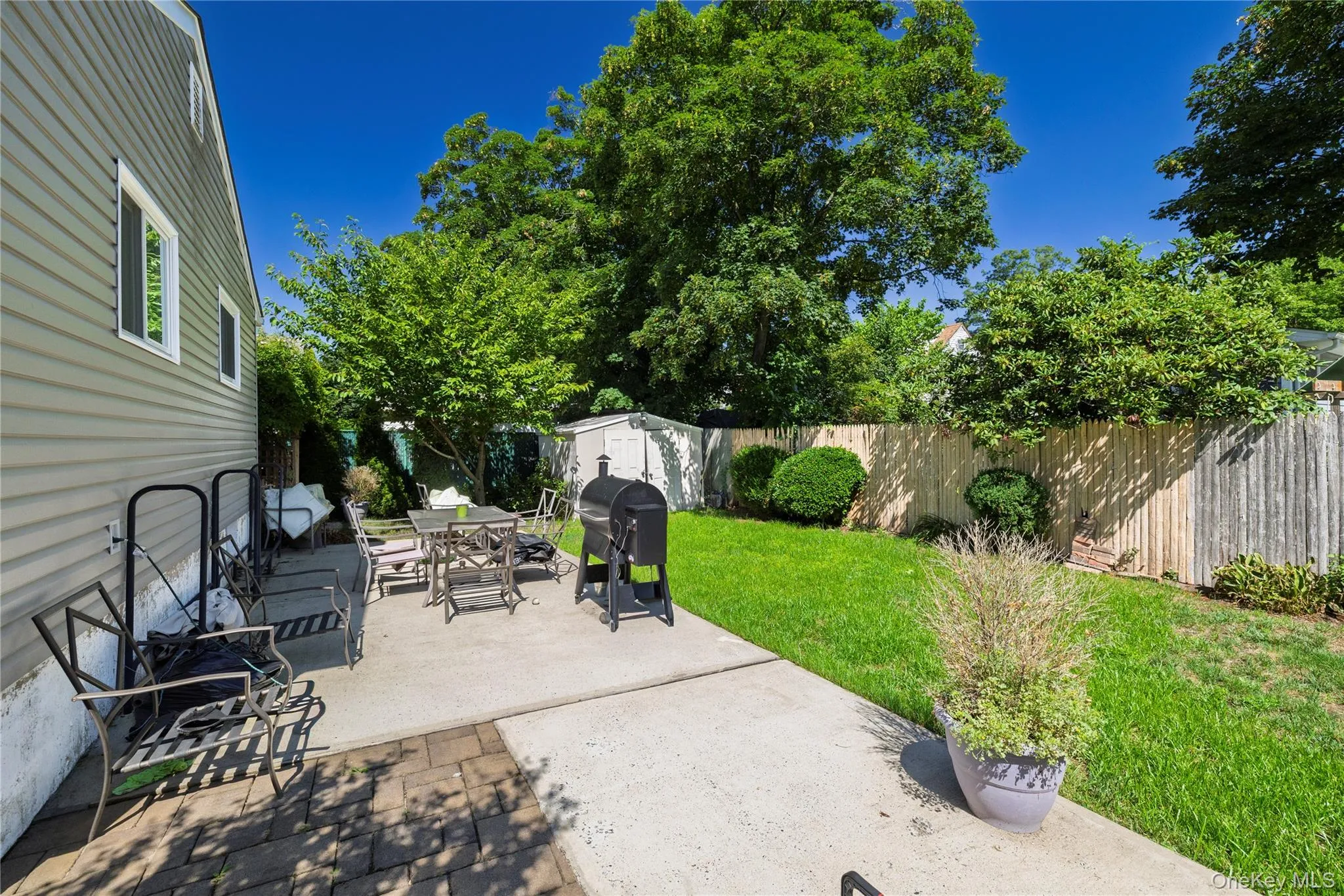 37 Hickory Road, Oyster Bay, NY, 3 Bedrooms Bedrooms, 8 Rooms Rooms,2 BathroomsBathrooms,Residential Lease,For Rent,Hickory,0,1033539 37 Hickory Road, Oyster Bay, NY, 3 Bedrooms Bedrooms, 8 Rooms Rooms,2 BathroomsBathrooms,Residential Lease,For Rent,Hickory,0,1033539