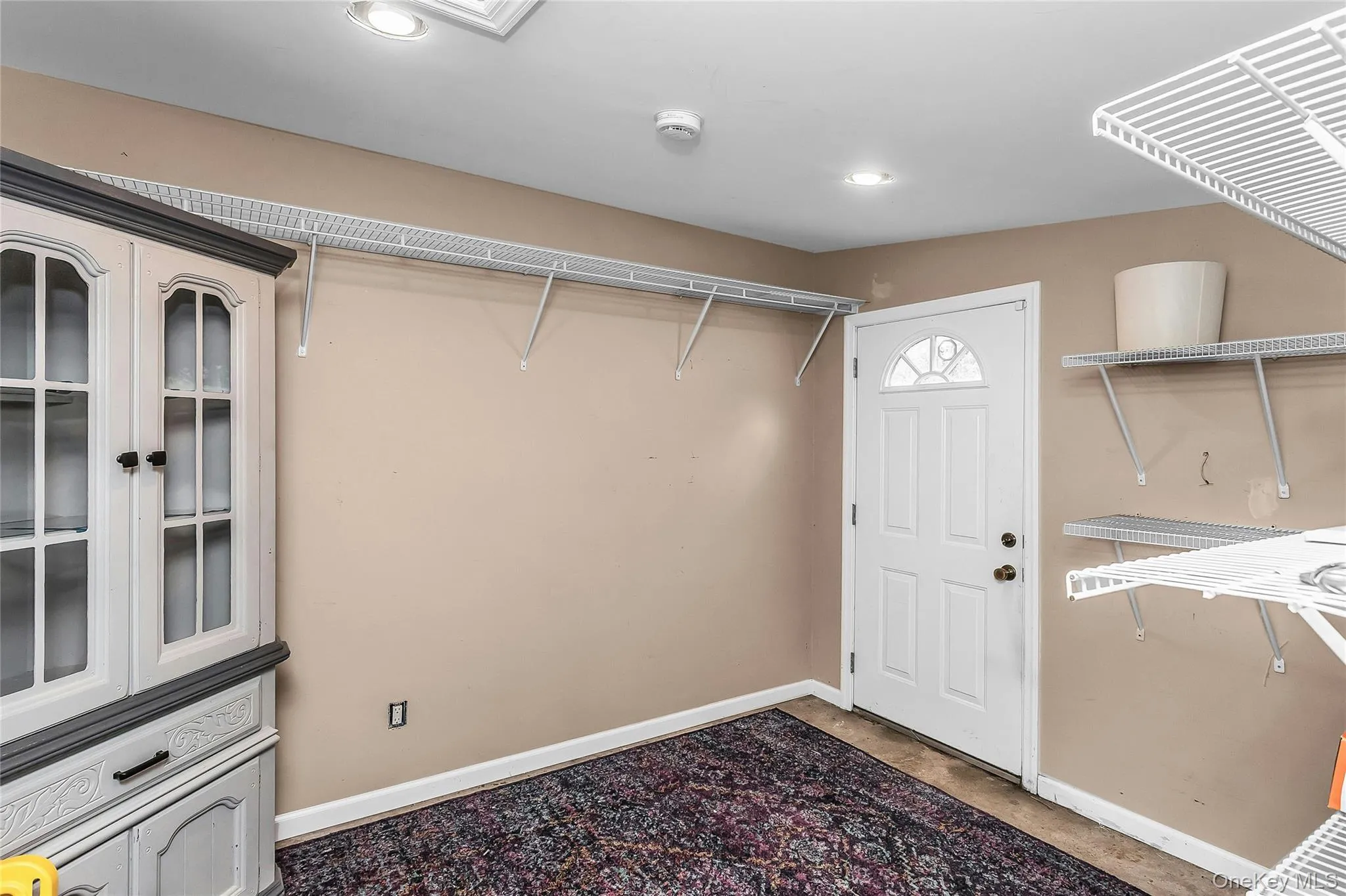 17 Giant Lane, Hempstead, NY, 4 Bedrooms Bedrooms, 9 Rooms Rooms,2 BathroomsBathrooms,Residential,For Rent,Giant,0,1033544 17 Giant Lane, Hempstead, NY, 4 Bedrooms Bedrooms, 9 Rooms Rooms,2 BathroomsBathrooms,Residential,For Rent,Giant,0,1033544