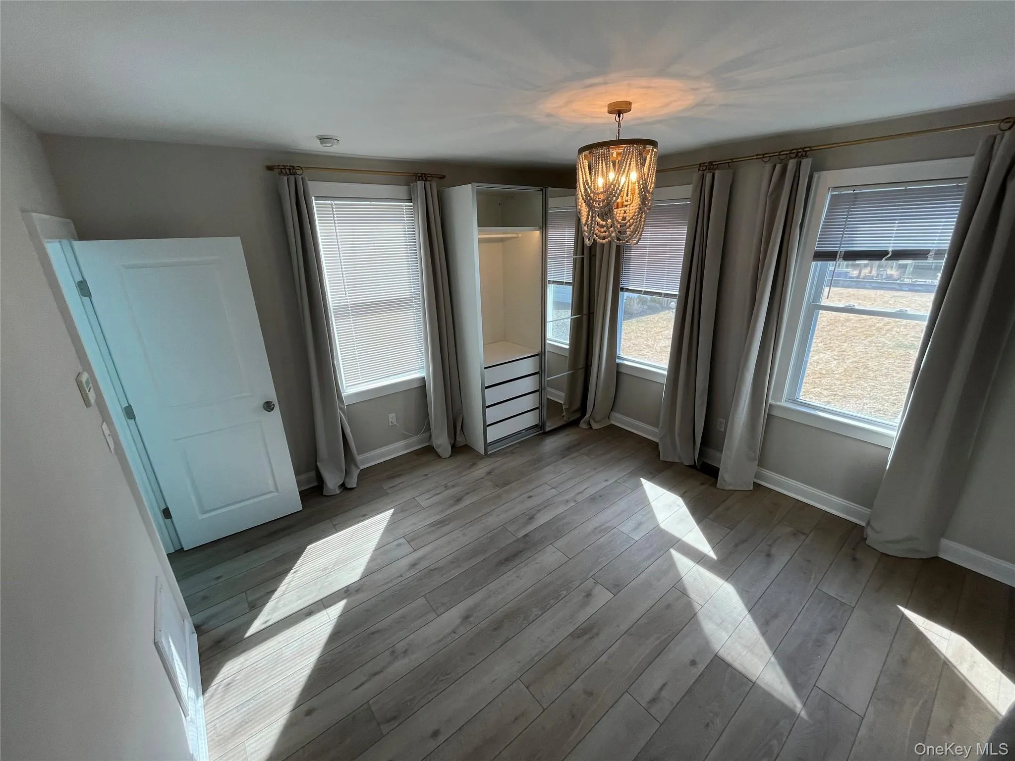 60 Maple Avenue, Islip, NY, 1 Bedroom Bedrooms, 4 Rooms Rooms,1 BathroomBathrooms,Residential Lease,For Rent,Maple,0,1033547 60 Maple Avenue, Islip, NY, 1 Bedroom Bedrooms, 4 Rooms Rooms,1 BathroomBathrooms,Residential Lease,For Rent,Maple,0,1033547