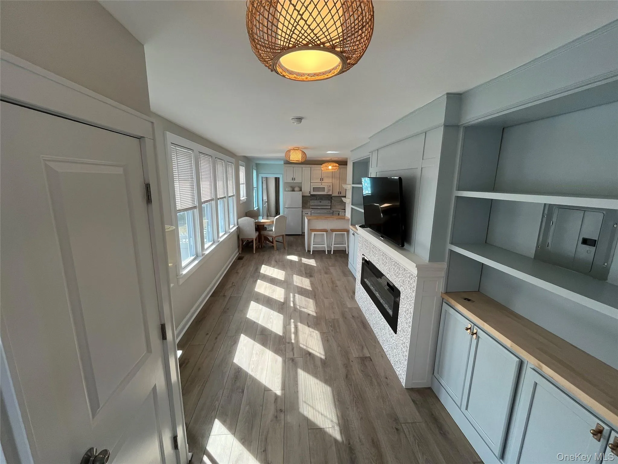 60 Maple Avenue, Islip, NY, 1 Bedroom Bedrooms, 4 Rooms Rooms,1 BathroomBathrooms,Residential Lease,For Rent,Maple,0,1033547 60 Maple Avenue, Islip, NY, 1 Bedroom Bedrooms, 4 Rooms Rooms,1 BathroomBathrooms,Residential Lease,For Rent,Maple,0,1033547