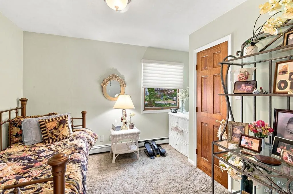22 Gemini Lane, Smithtown, NY, 3 Bedrooms Bedrooms, 7 Rooms Rooms,2 BathroomsBathrooms,Residential,For Rent,Gemini,0,1033550 22 Gemini Lane, Smithtown, NY, 3 Bedrooms Bedrooms, 7 Rooms Rooms,2 BathroomsBathrooms,Residential,For Rent,Gemini,0,1033550
