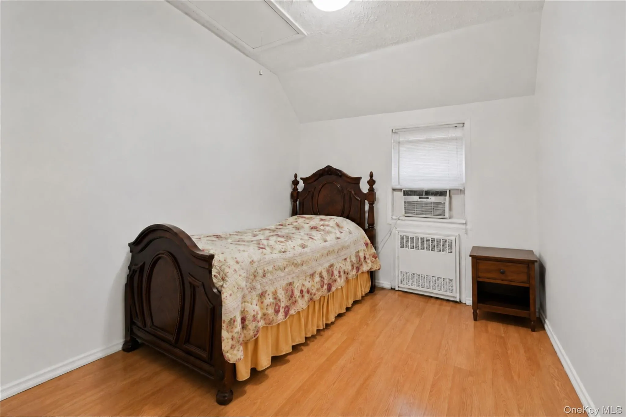 10762 106th Street, New York, NY, 4 Bedrooms Bedrooms, 7 Rooms Rooms,2 BathroomsBathrooms,Residential,For Rent,106th,0,1033551 10762 106th Street, New York, NY, 4 Bedrooms Bedrooms, 7 Rooms Rooms,2 BathroomsBathrooms,Residential,For Rent,106th,0,1033551