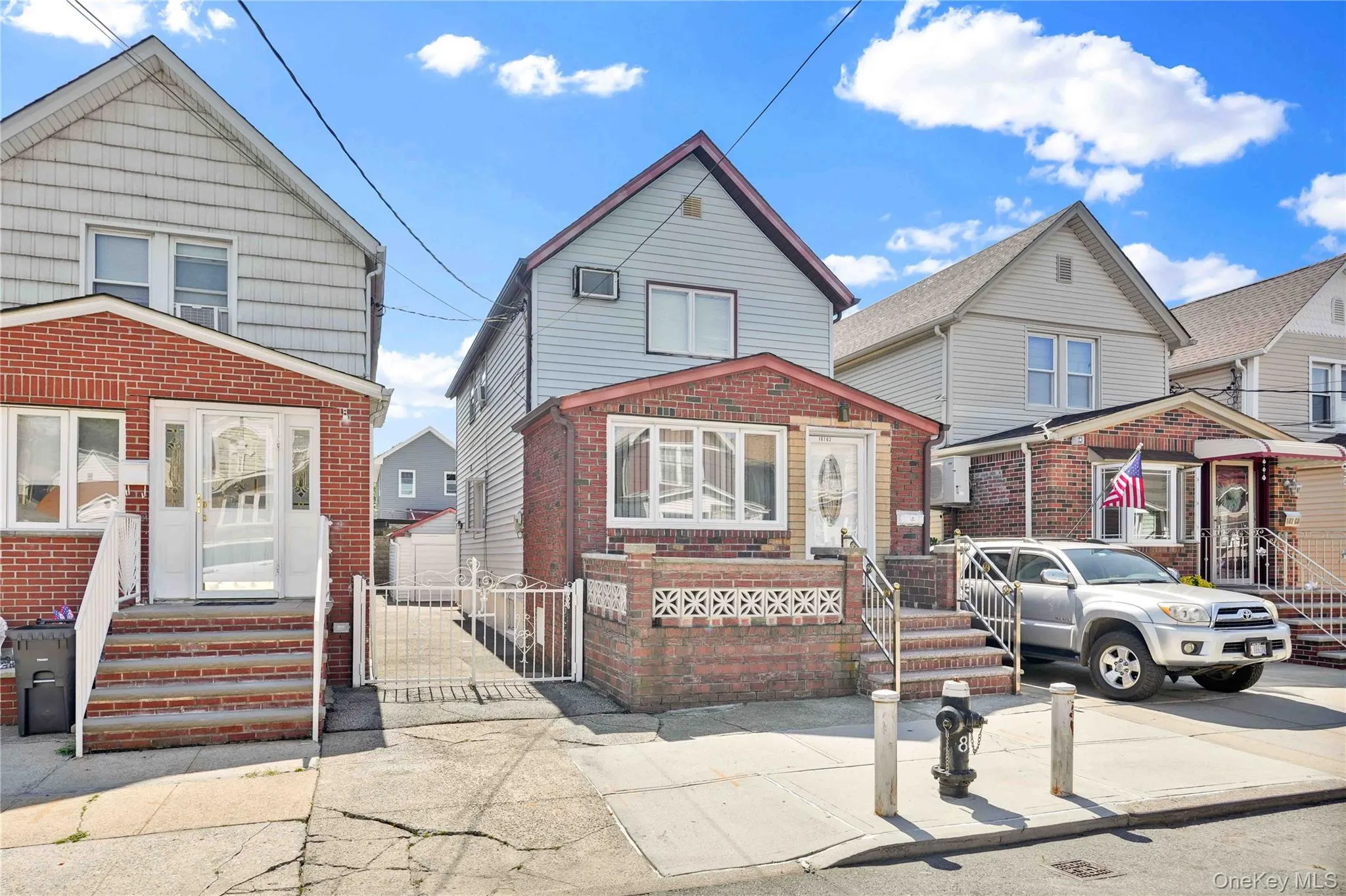 10762 106th Street, New York, NY, 4 Bedrooms Bedrooms, 7 Rooms Rooms,2 BathroomsBathrooms,Residential,For Rent,106th,0,1033551 10762 106th Street, New York, NY, 4 Bedrooms Bedrooms, 7 Rooms Rooms,2 BathroomsBathrooms,Residential,For Rent,106th,0,1033551