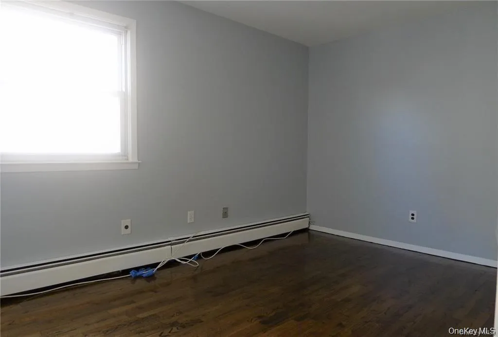 156 Truman Avenue, Yonkers, NY, 3 Bedrooms Bedrooms, 6 Rooms Rooms,2 BathroomsBathrooms,Residential Lease,For Rent,Truman,0,1033552 156 Truman Avenue, Yonkers, NY, 3 Bedrooms Bedrooms, 6 Rooms Rooms,2 BathroomsBathrooms,Residential Lease,For Rent,Truman,0,1033552