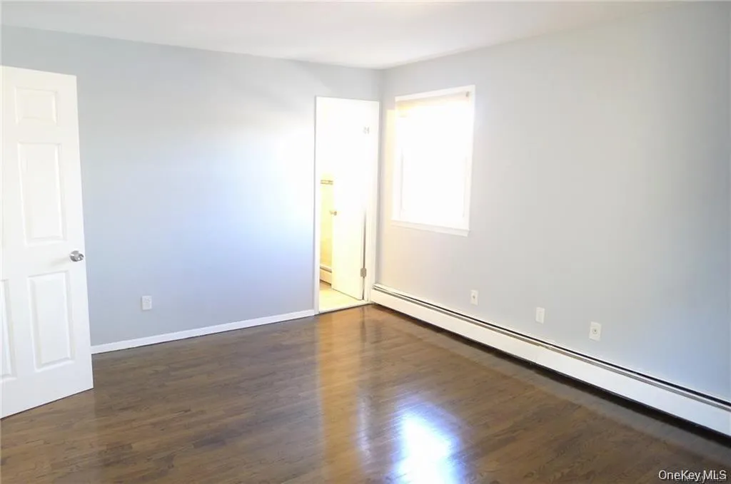 156 Truman Avenue, Yonkers, NY, 3 Bedrooms Bedrooms, 6 Rooms Rooms,2 BathroomsBathrooms,Residential Lease,For Rent,Truman,0,1033552 156 Truman Avenue, Yonkers, NY, 3 Bedrooms Bedrooms, 6 Rooms Rooms,2 BathroomsBathrooms,Residential Lease,For Rent,Truman,0,1033552