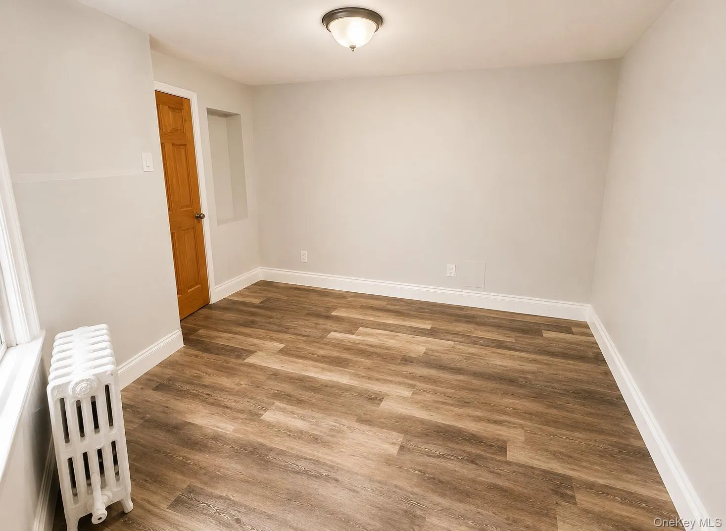 240 Suydam Street, New York, NY, 1 Bedroom Bedrooms, 3 Rooms Rooms,1 BathroomBathrooms,Residential Lease,For Rent,Suydam,0,1033563 240 Suydam Street, New York, NY, 1 Bedroom Bedrooms, 3 Rooms Rooms,1 BathroomBathrooms,Residential Lease,For Rent,Suydam,0,1033563