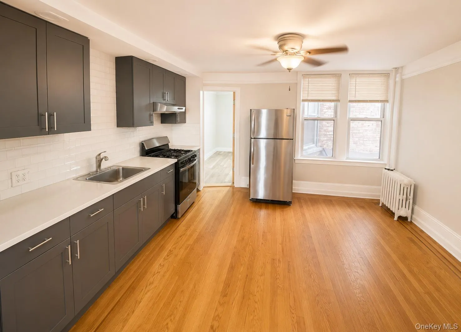 240 Suydam Street, New York, NY, 1 Bedroom Bedrooms, 3 Rooms Rooms,1 BathroomBathrooms,Residential Lease,For Rent,Suydam,0,1033563 240 Suydam Street, New York, NY, 1 Bedroom Bedrooms, 3 Rooms Rooms,1 BathroomBathrooms,Residential Lease,For Rent,Suydam,0,1033563