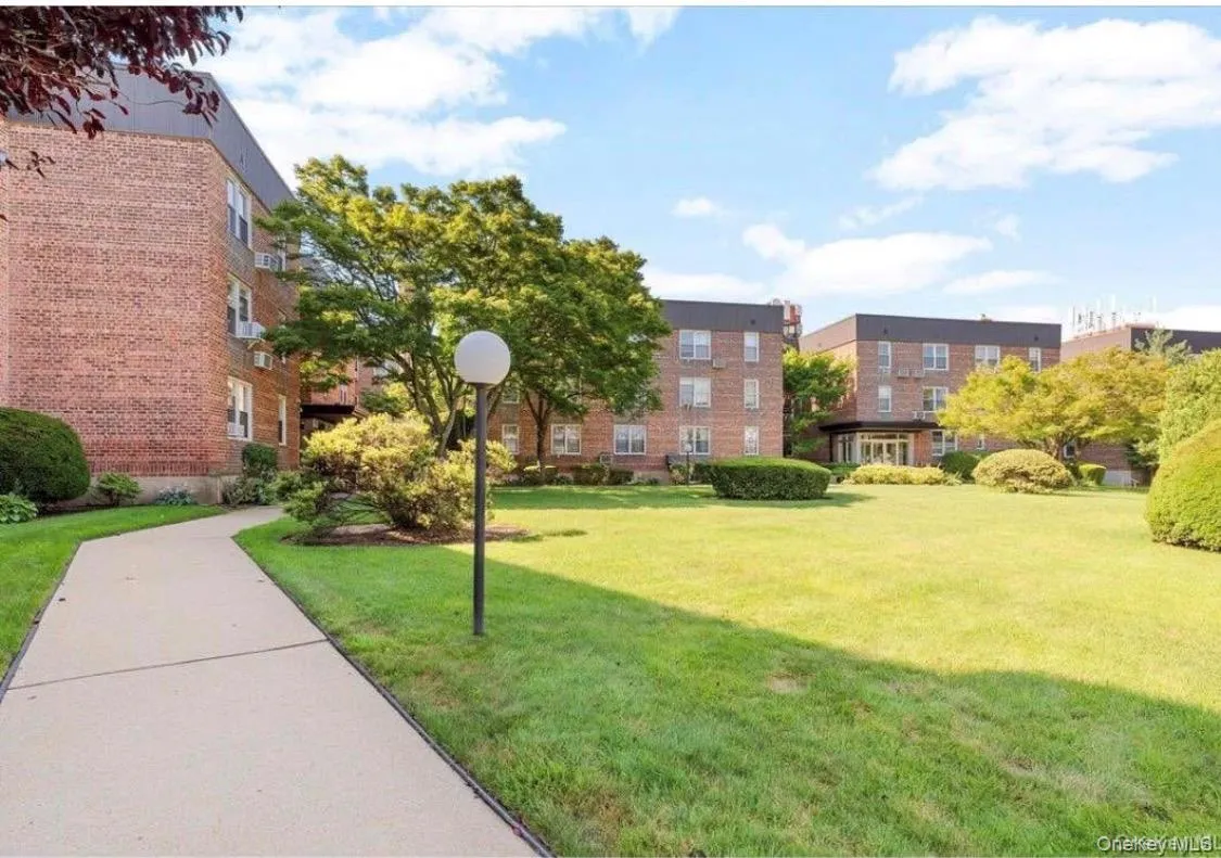 510 Dubois Ave, Hempstead, NY, 2 Bedrooms Bedrooms, 5 Rooms Rooms,1 BathroomBathrooms,Residential,For Rent,Dubois Ave,0,1033565 510 Dubois Ave, Hempstead, NY, 2 Bedrooms Bedrooms, 5 Rooms Rooms,1 BathroomBathrooms,Residential,For Rent,Dubois Ave,0,1033565