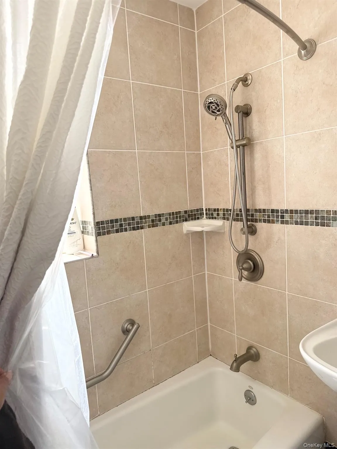 510 Dubois Ave, Hempstead, NY, 2 Bedrooms Bedrooms, 5 Rooms Rooms,1 BathroomBathrooms,Residential,For Rent,Dubois Ave,0,1033565 510 Dubois Ave, Hempstead, NY, 2 Bedrooms Bedrooms, 5 Rooms Rooms,1 BathroomBathrooms,Residential,For Rent,Dubois Ave,0,1033565
