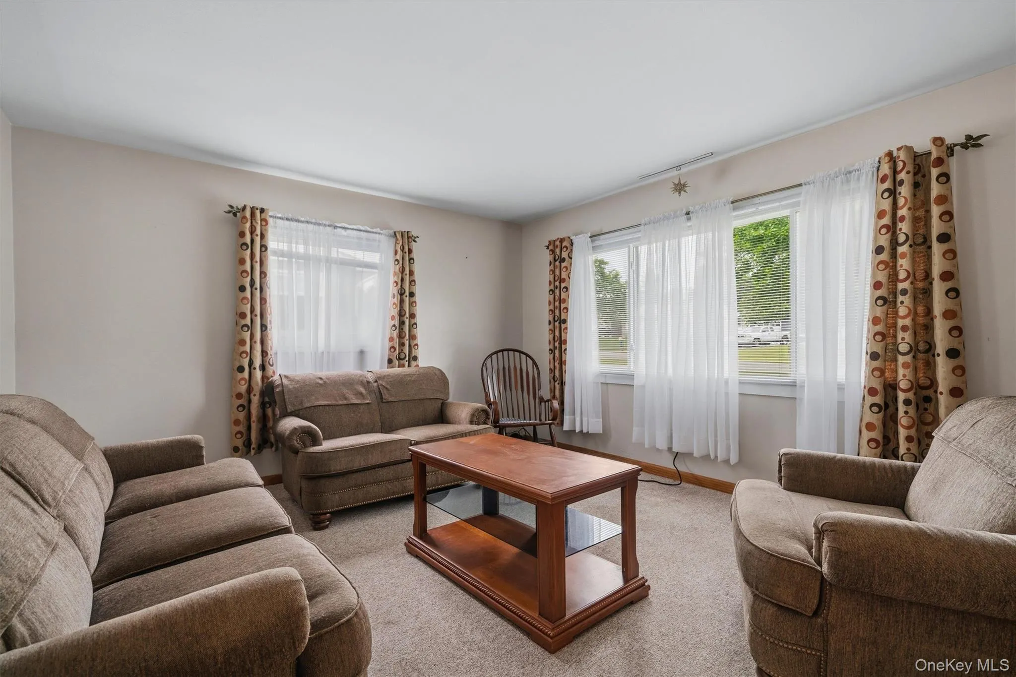 21 Keystone Park, Wallkill, NY, 3 Bedrooms Bedrooms, 6 Rooms Rooms,1 BathroomBathrooms,Residential,For Rent,Keystone,0,1033567 21 Keystone Park, Wallkill, NY, 3 Bedrooms Bedrooms, 6 Rooms Rooms,1 BathroomBathrooms,Residential,For Rent,Keystone,0,1033567