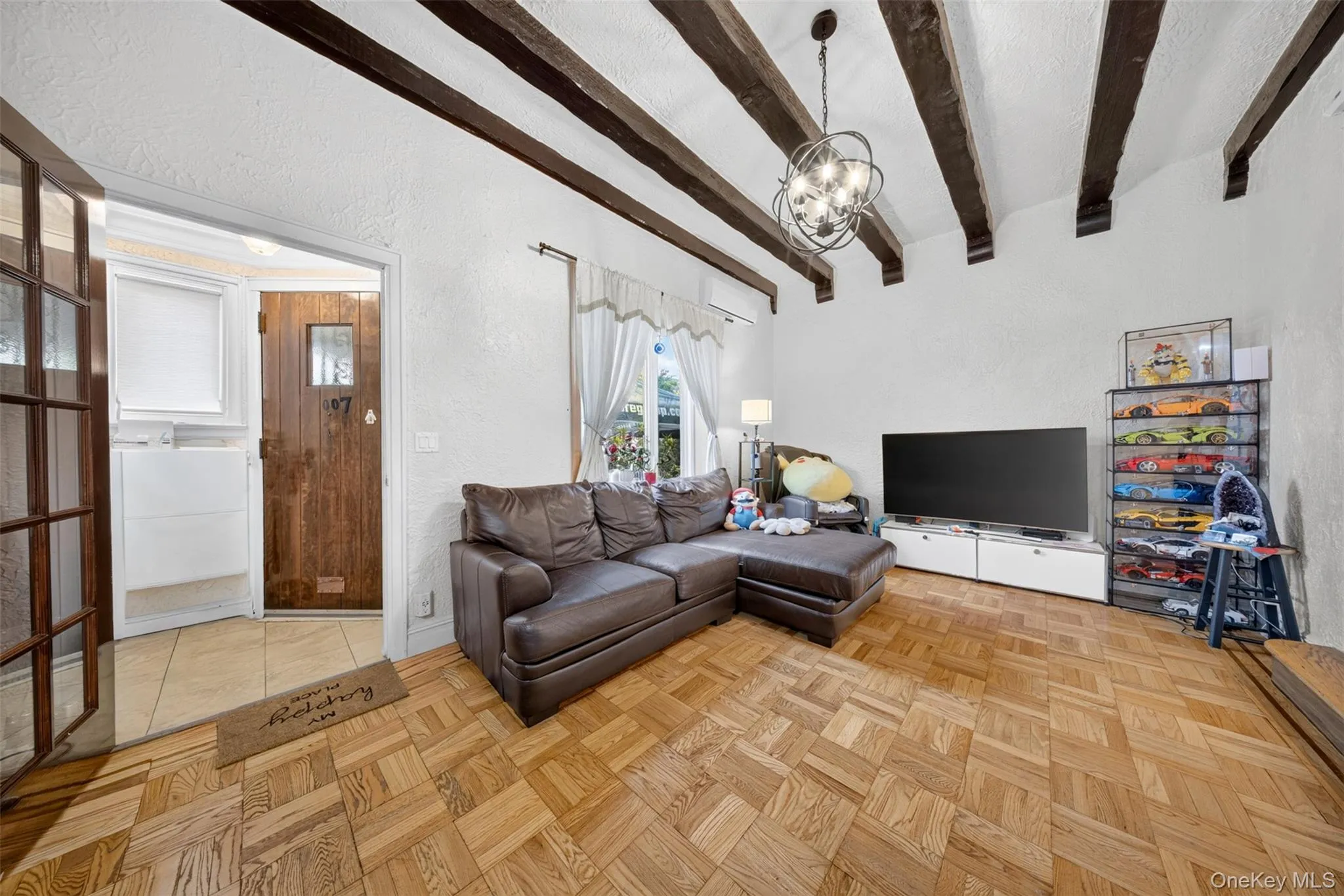 4215 172nd Street, New York, NY, 3 Bedrooms Bedrooms, 10 Rooms Rooms,2 BathroomsBathrooms,Residential,For Rent,172nd,0,1033568 4215 172nd Street, New York, NY, 3 Bedrooms Bedrooms, 10 Rooms Rooms,2 BathroomsBathrooms,Residential,For Rent,172nd,0,1033568