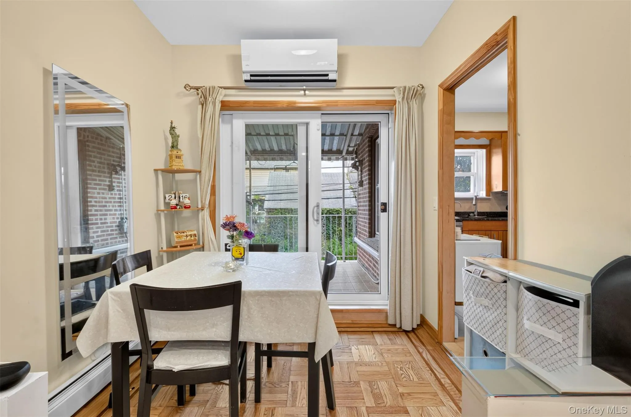 4215 172nd Street, New York, NY, 3 Bedrooms Bedrooms, 10 Rooms Rooms,2 BathroomsBathrooms,Residential,For Rent,172nd,0,1033568 4215 172nd Street, New York, NY, 3 Bedrooms Bedrooms, 10 Rooms Rooms,2 BathroomsBathrooms,Residential,For Rent,172nd,0,1033568