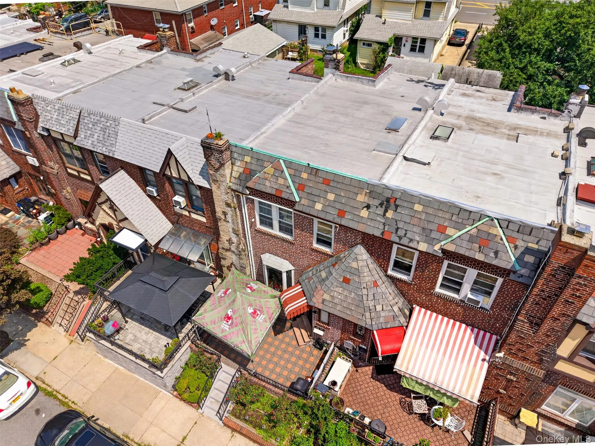 4215 172nd Street, New York, NY, 3 Bedrooms Bedrooms, 10 Rooms Rooms,2 BathroomsBathrooms,Residential,For Rent,172nd,0,1033568 4215 172nd Street, New York, NY, 3 Bedrooms Bedrooms, 10 Rooms Rooms,2 BathroomsBathrooms,Residential,For Rent,172nd,0,1033568