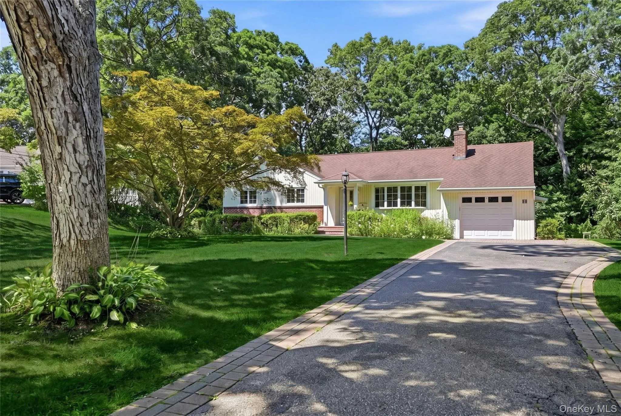 89 Burton Lane, Huntington, NY, 3 Bedrooms Bedrooms, 7 Rooms Rooms,1 BathroomBathrooms,Residential,For Rent,Burton,0,1033579 89 Burton Lane, Huntington, NY, 3 Bedrooms Bedrooms, 7 Rooms Rooms,1 BathroomBathrooms,Residential,For Rent,Burton,0,1033579