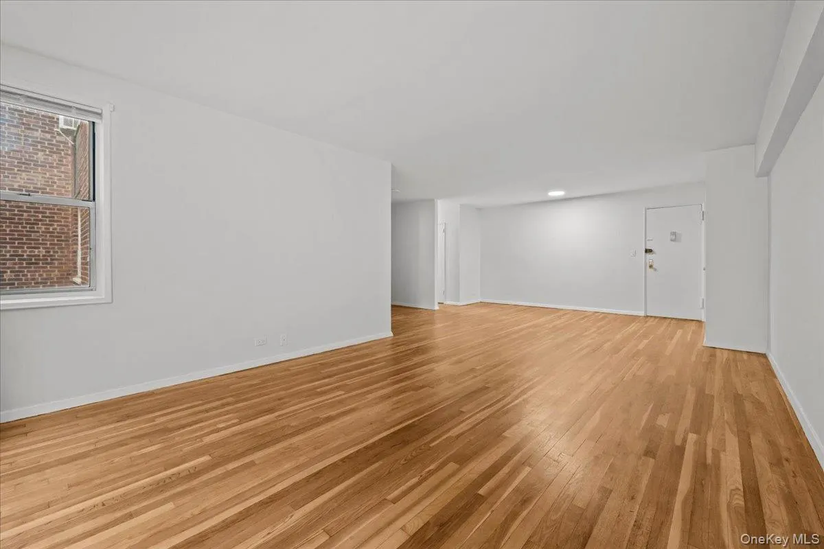 3720 Independence Avenue, New York, NY, 1 Bedroom Bedrooms, 4 Rooms Rooms,1 BathroomBathrooms,Residential,For Rent,Independence,0,1033580 3720 Independence Avenue, New York, NY, 1 Bedroom Bedrooms, 4 Rooms Rooms,1 BathroomBathrooms,Residential,For Rent,Independence,0,1033580
