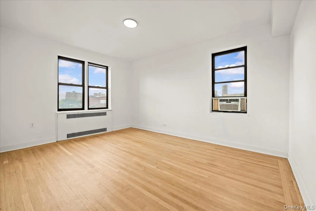3015 Riverdale Avenue, New York, NY, 2 Bedrooms Bedrooms, 5 Rooms Rooms,1 BathroomBathrooms,Residential,For Rent,Riverdale,0,1033582 3015 Riverdale Avenue, New York, NY, 2 Bedrooms Bedrooms, 5 Rooms Rooms,1 BathroomBathrooms,Residential,For Rent,Riverdale,0,1033582