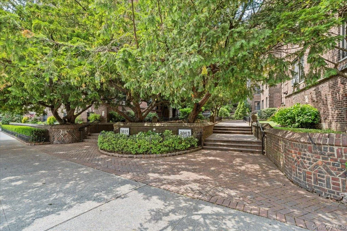 3015 Riverdale Avenue, New York, NY, 2 Bedrooms Bedrooms, 5 Rooms Rooms,1 BathroomBathrooms,Residential,For Rent,Riverdale,0,1033582 3015 Riverdale Avenue, New York, NY, 2 Bedrooms Bedrooms, 5 Rooms Rooms,1 BathroomBathrooms,Residential,For Rent,Riverdale,0,1033582